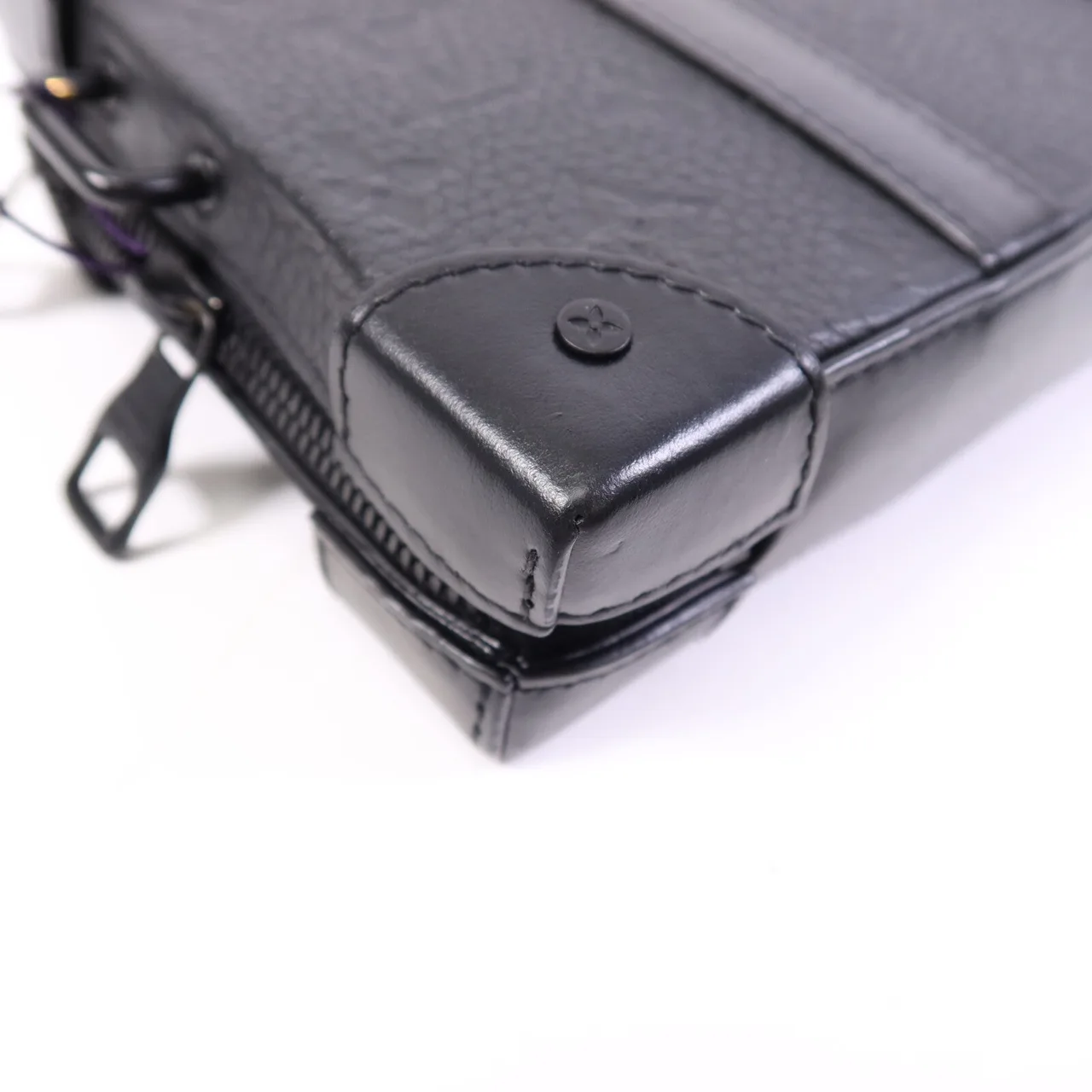 LOUIS VUITTON Soft Trunk M80224 Shoulder Bag Calfskin 黑色 Calfskin Rank A - Thumbnail 6