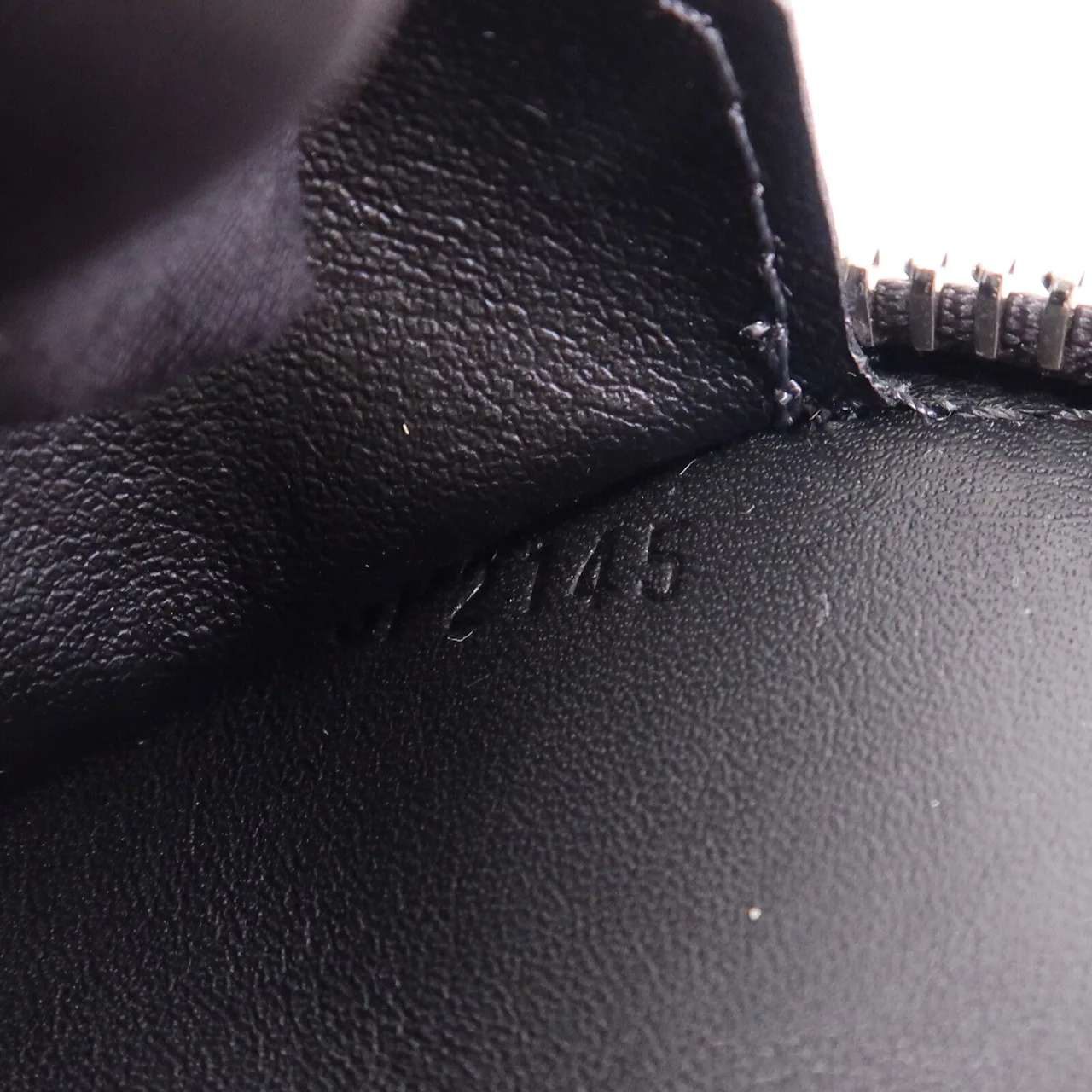 LOUIS VUITTON M61259 手拿包 牛皮 黑色 牛皮 中古品A - 縮圖 8