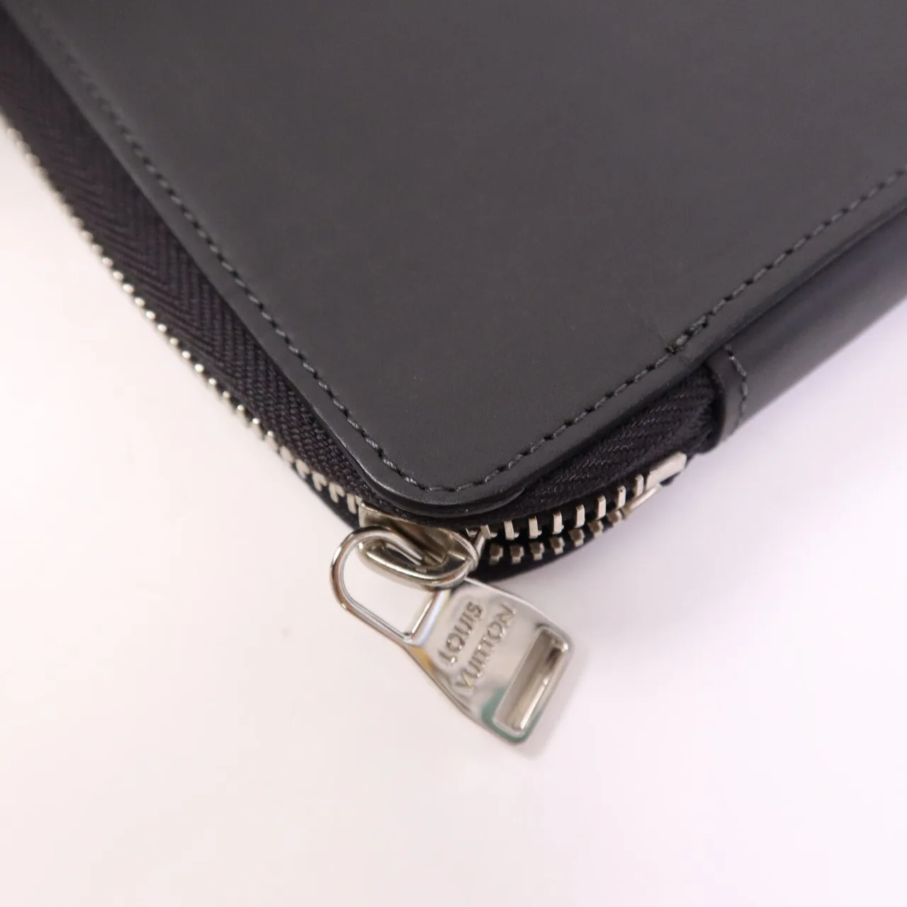 LOUIS VUITTON M61259 手拿包 牛皮 黑色 牛皮 中古品A - 縮圖 13