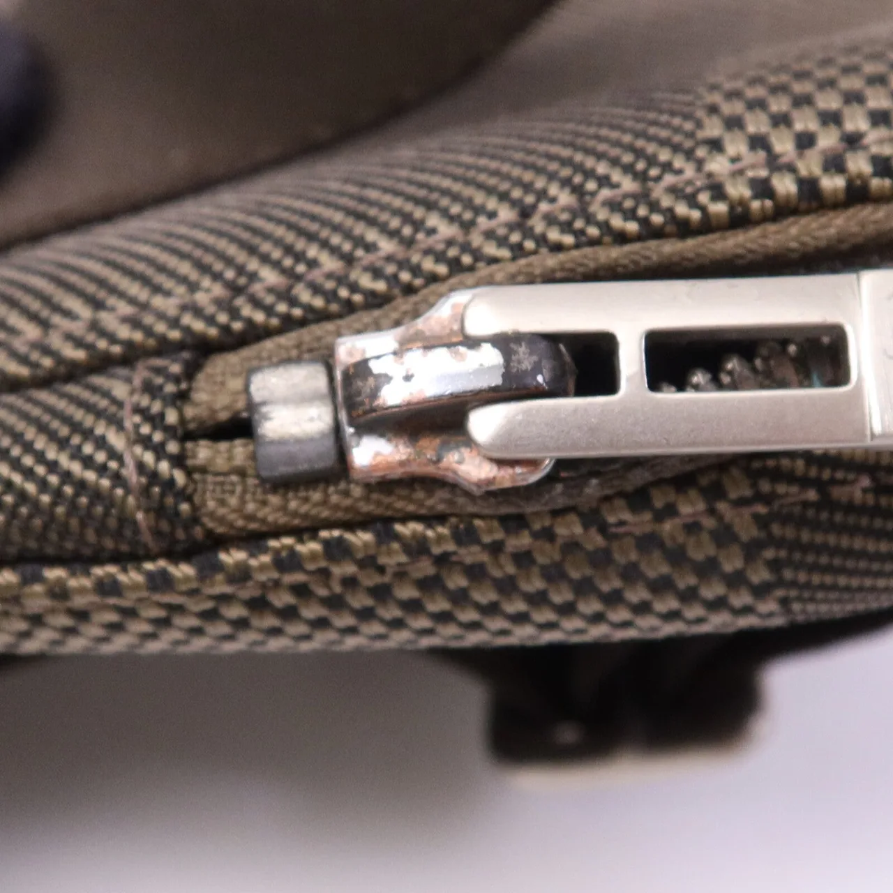 LOUIS VUITTON M93501 腰包 帆布 棕色 帆布 中古品B - 縮圖 17