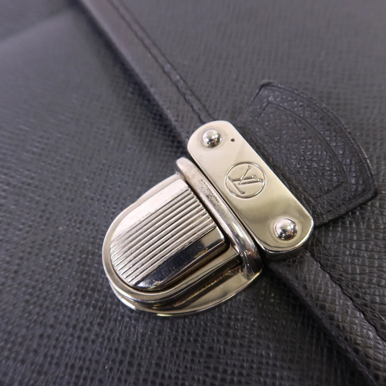 LOUIS VUITTON M32622 手提包 牛皮 黑色 牛皮 中古品B - 縮圖 11