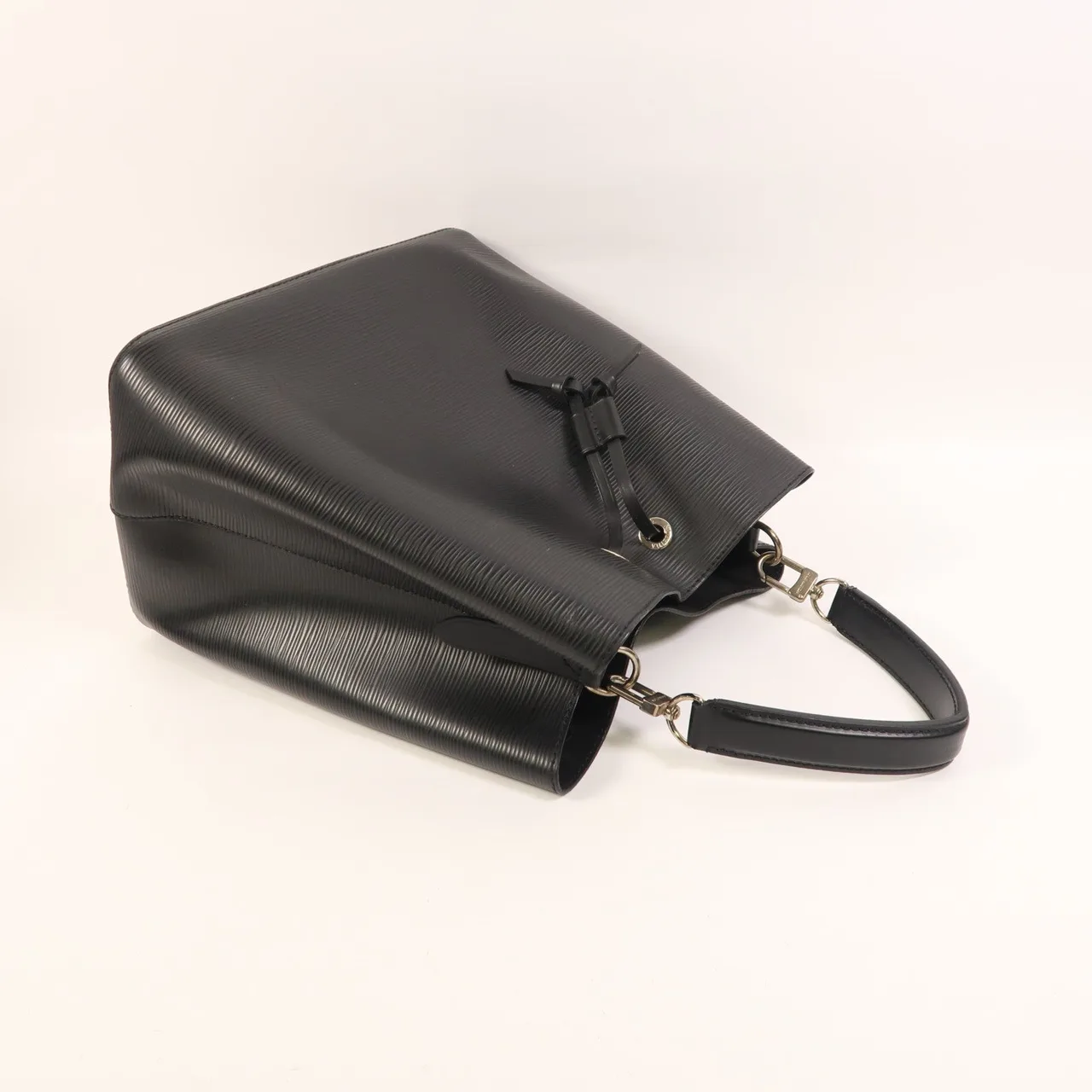 LOUIS VUITTON NeoNoe M54366 兩用包 牛皮 黑色 / Black 牛皮 中古品A - 縮圖 8