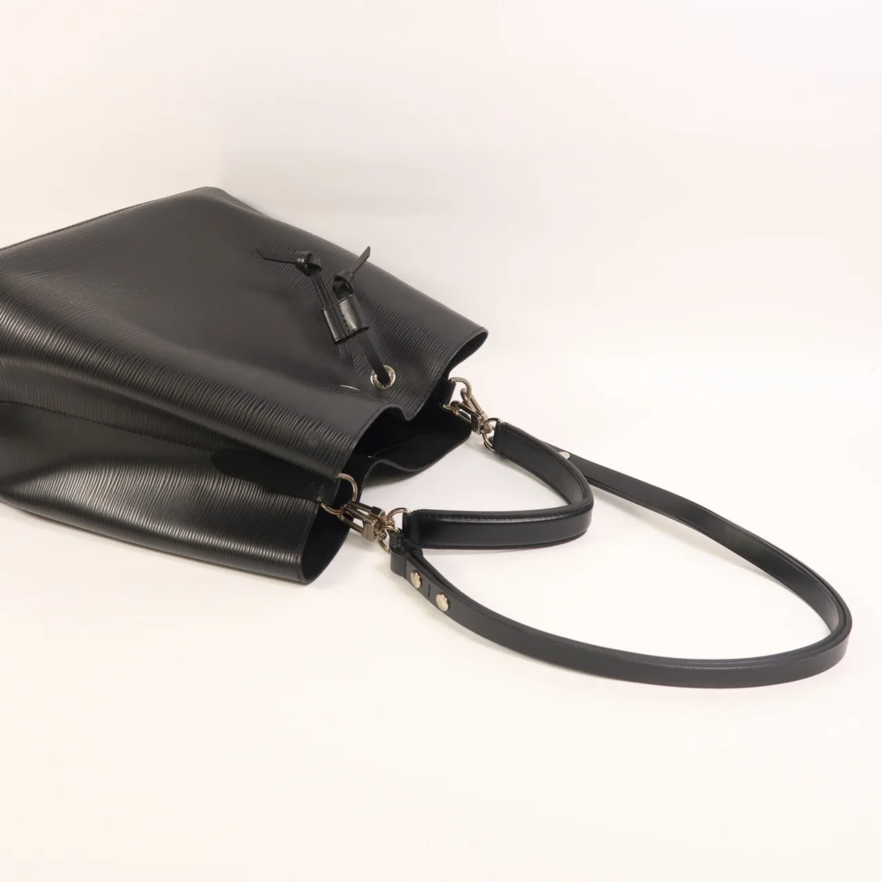 LOUIS VUITTON NeoNoe M54366 兩用包 牛皮 黑色 / Black 牛皮 中古品A - 縮圖 9