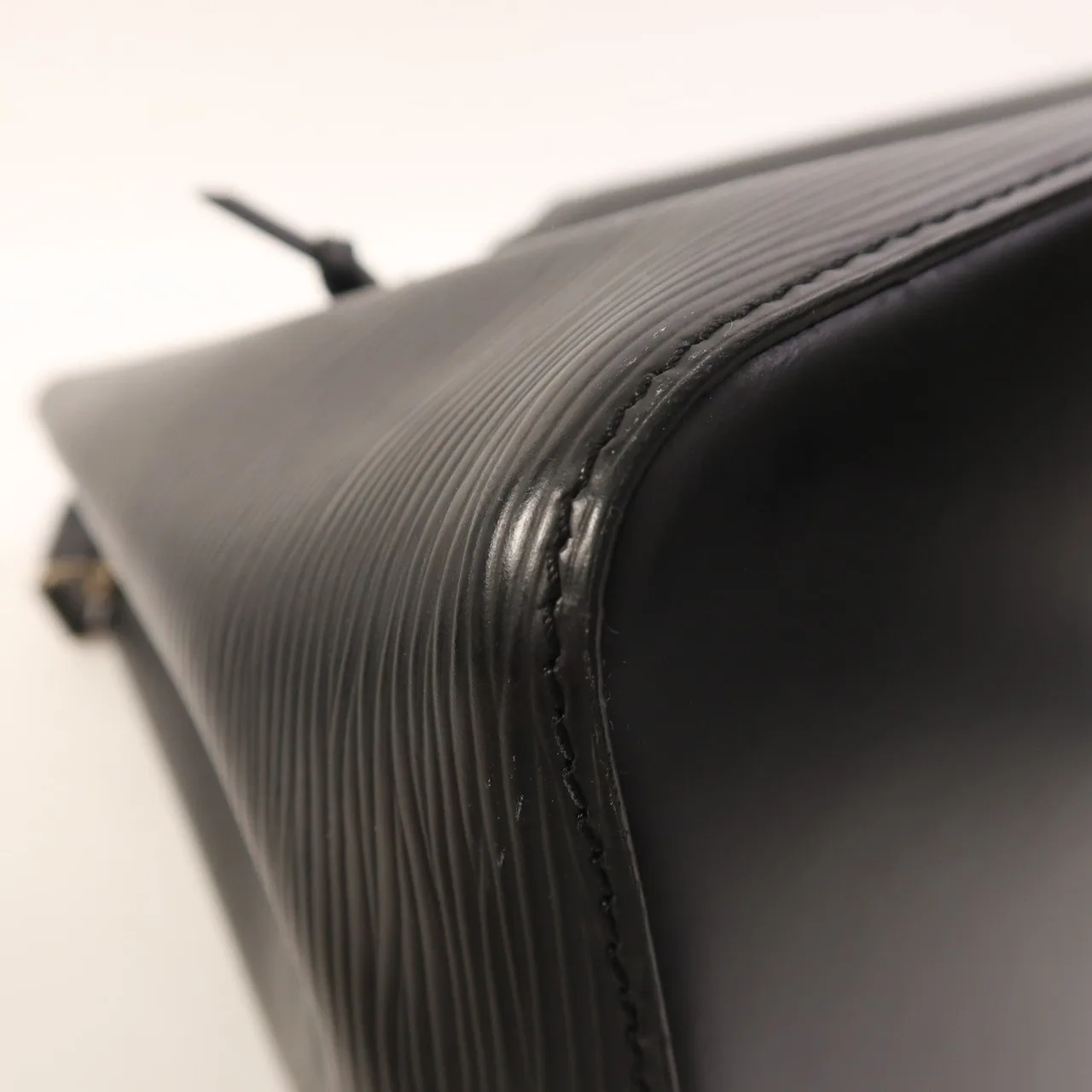 LOUIS VUITTON NeoNoe M54366 兩用包 牛皮 黑色 / Black 牛皮 中古品A - 縮圖 12