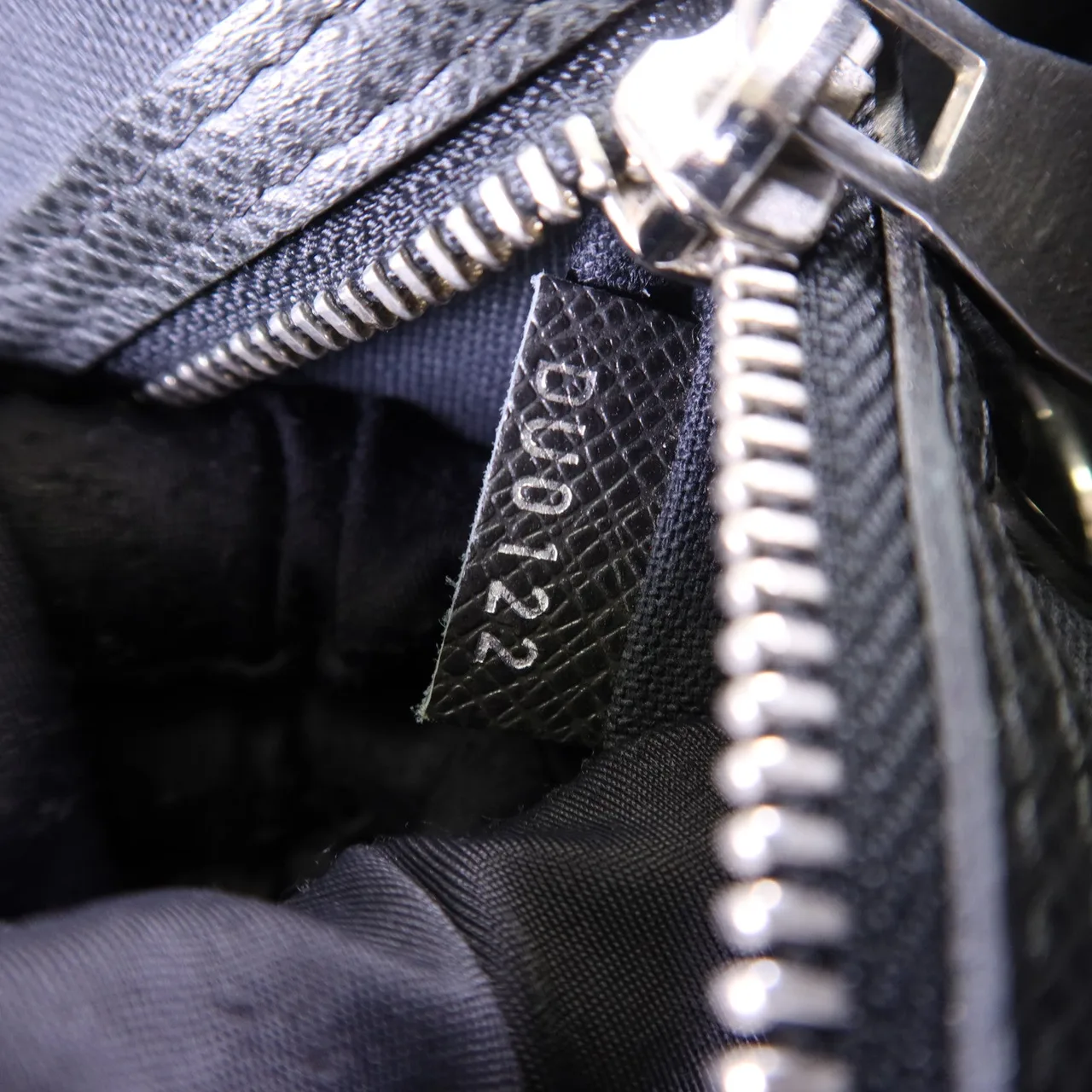 LOUIS VUITTON Roman M32623 肩背包 牛皮 灰色 牛皮 中古品B - 縮圖 8