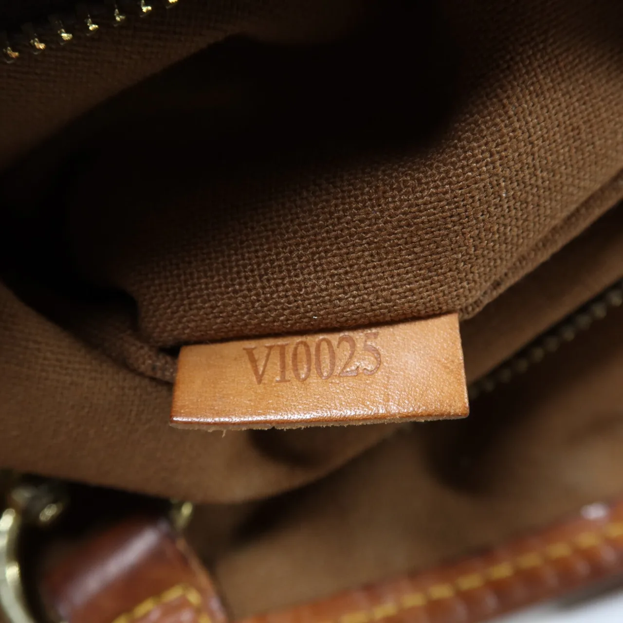 LOUIS VUITTON Batignolles M51153 Shoulder Bag Coated Canvas 棕色 Coated Canvas Rank C - Thumbnail 7