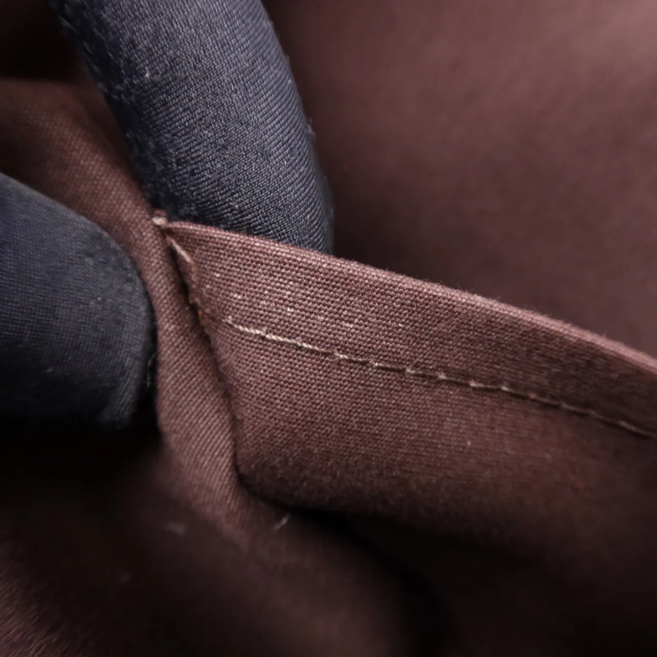 LOUIS VUITTON Bellevue M93589 Handbag enamel 棕色 / Red enamel Rank B - Thumbnail 9