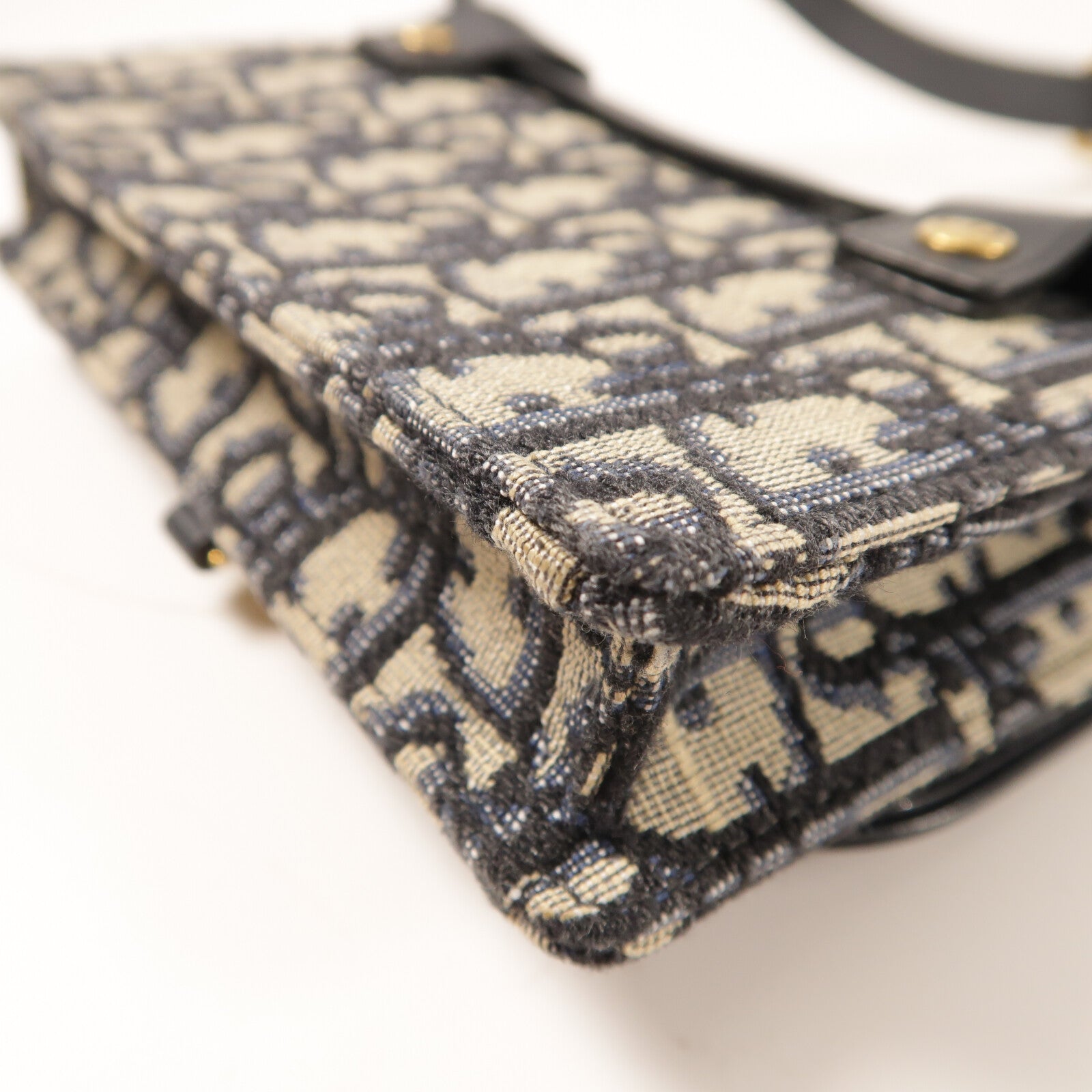LOUIS VUITTON Belt Bag Canvas 14