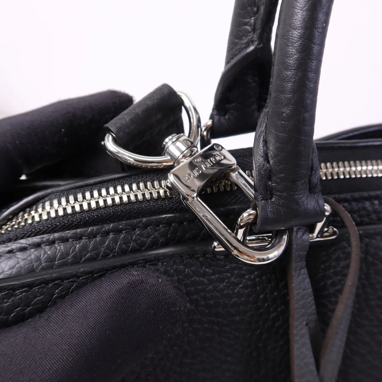 LOUIS VUITTON Armand M54381 Shoulder Bag Calfskin 黑色 / Black Calfskin Rank A - Thumbnail 10