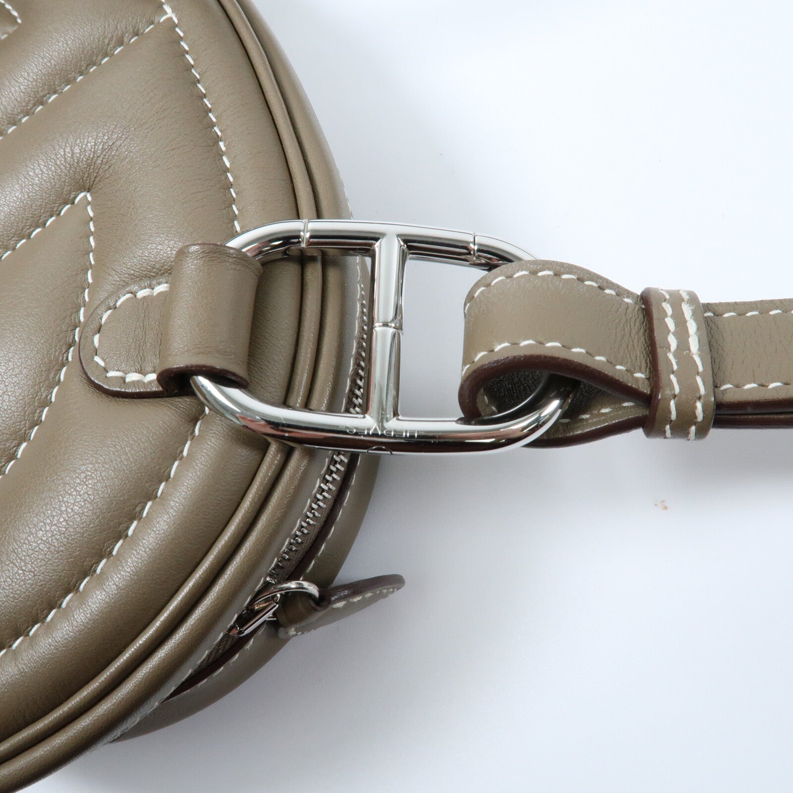 LOUIS VUITTON Loop Shoulder Bag Calfskin 10