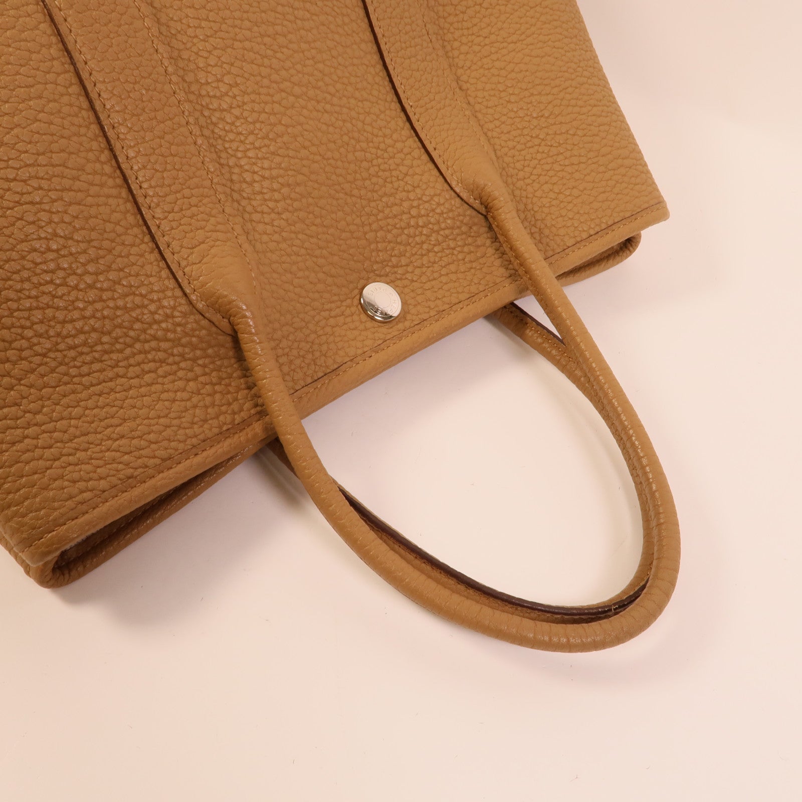 LOUIS VUITTON Garden Tote Bag Calfskin 5