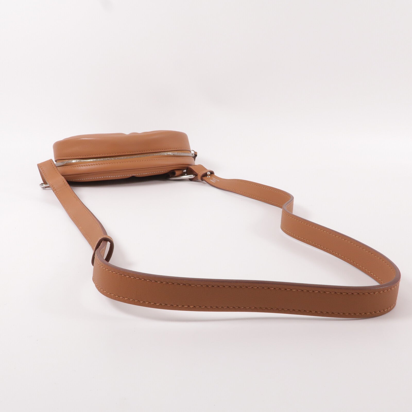 LOUIS VUITTON Loop 腰包 牛皮 8