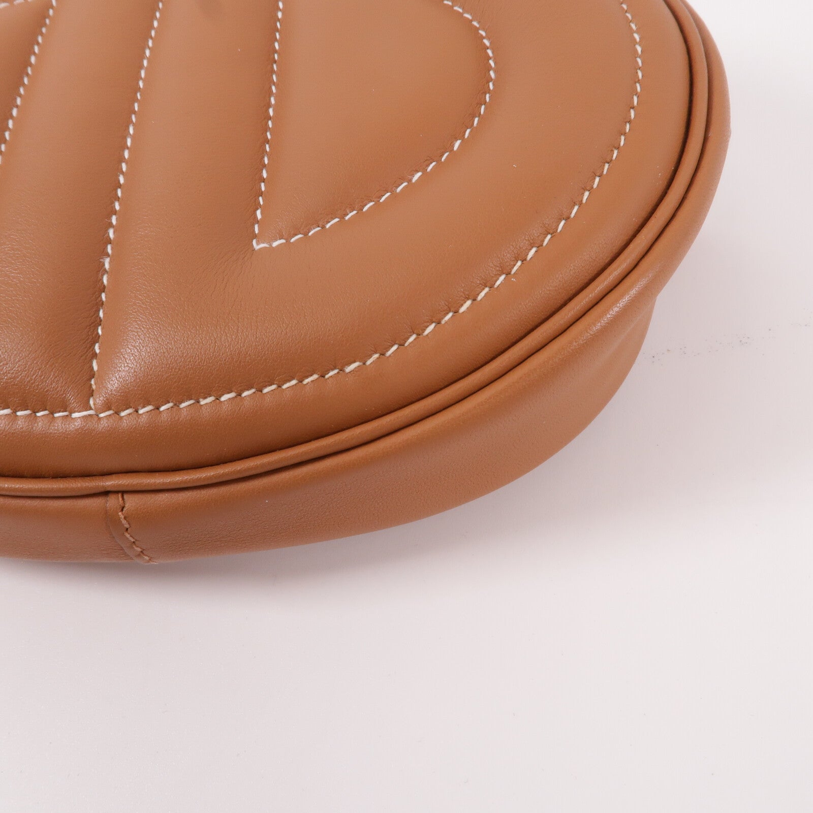 LOUIS VUITTON Loop 腰包 牛皮 13