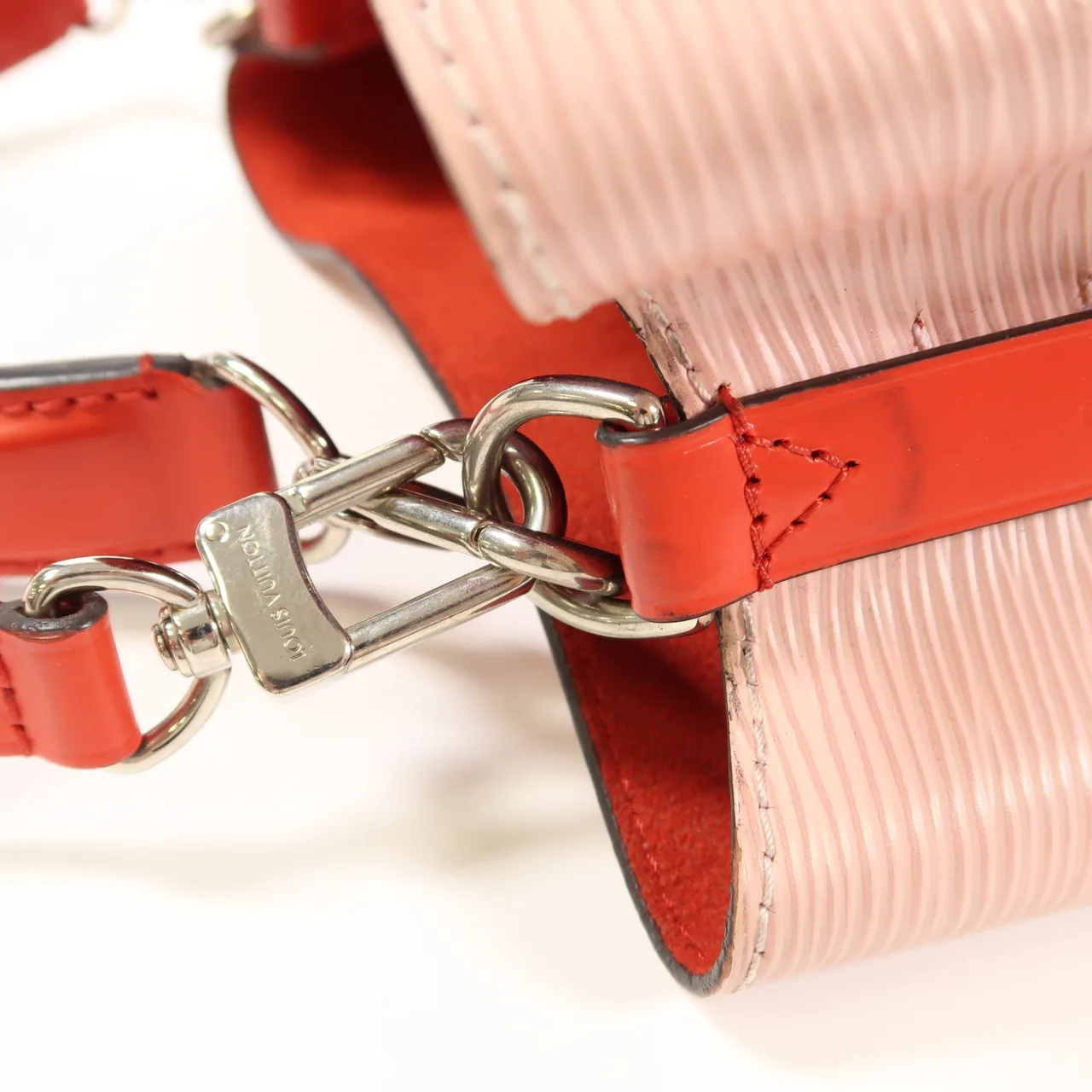 LOUIS VUITTON NeoNoe M53609 兩用包 牛皮 粉色 / 紅色 / Pink/Red 牛皮 中古品A - 縮圖 11