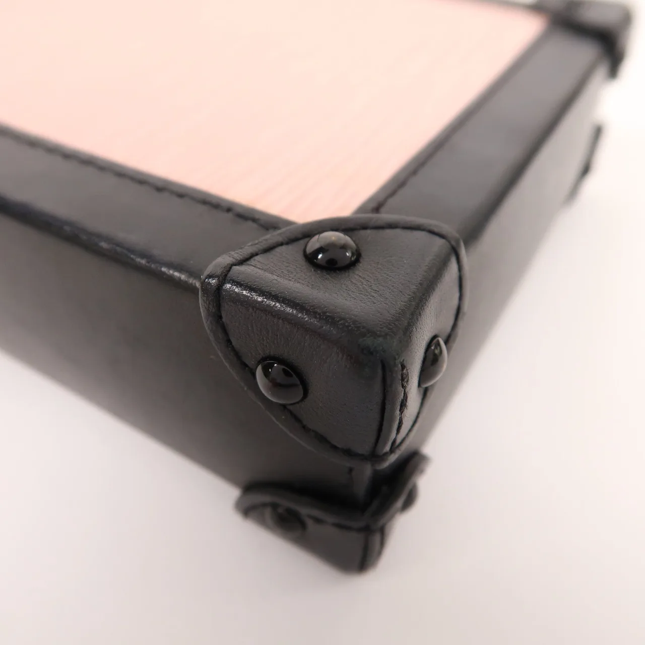 LOUIS VUITTON Trunk M67872 肩背包 牛皮 粉色 / Pink 牛皮 中古品B - 縮圖 13