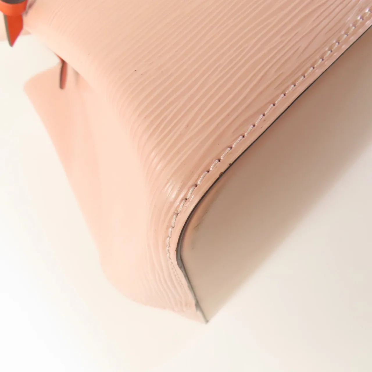 LOUIS VUITTON NeoNoe M54370 肩背包 牛皮 粉色 / Pink 牛皮 中古品B - 縮圖 5