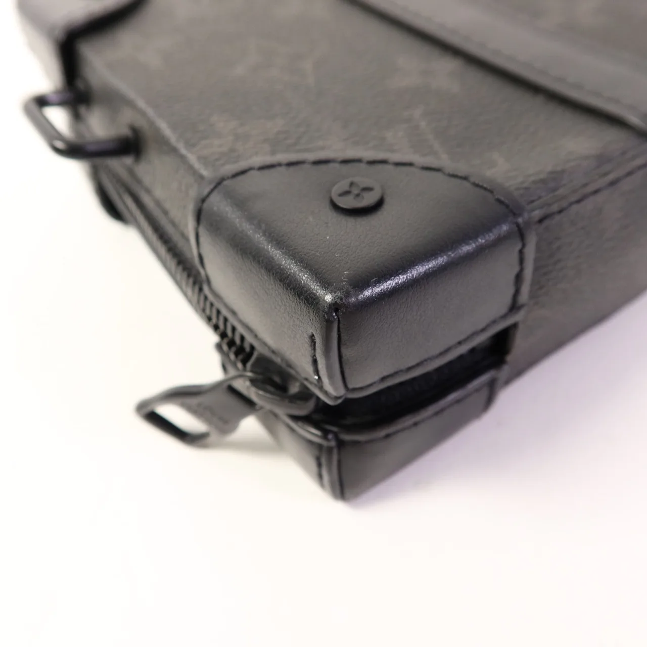 LOUIS VUITTON Soft Trunk M69838 肩背包 塗層帆布 黑色 / Black 塗層帆布 中古品A - 縮圖 13