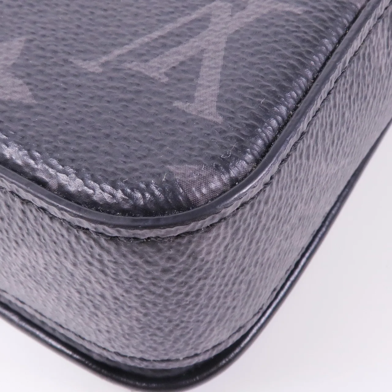 LOUIS VUITTON S-Lock M82252 肩背包 塗層帆布 黑色 塗層帆布 中古品B - 縮圖 9