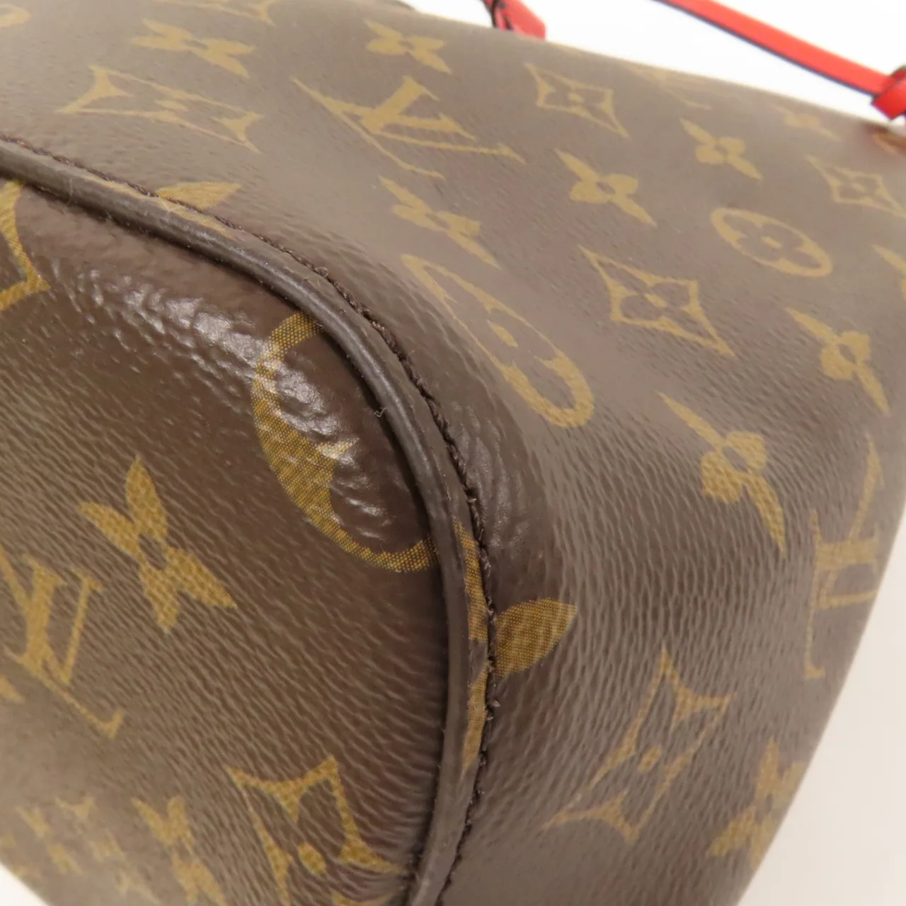 LOUIS VUITTON NeoNoe M44021 肩背包 塗層帆布 紅色 / Red 塗層帆布 中古品A - 縮圖 12