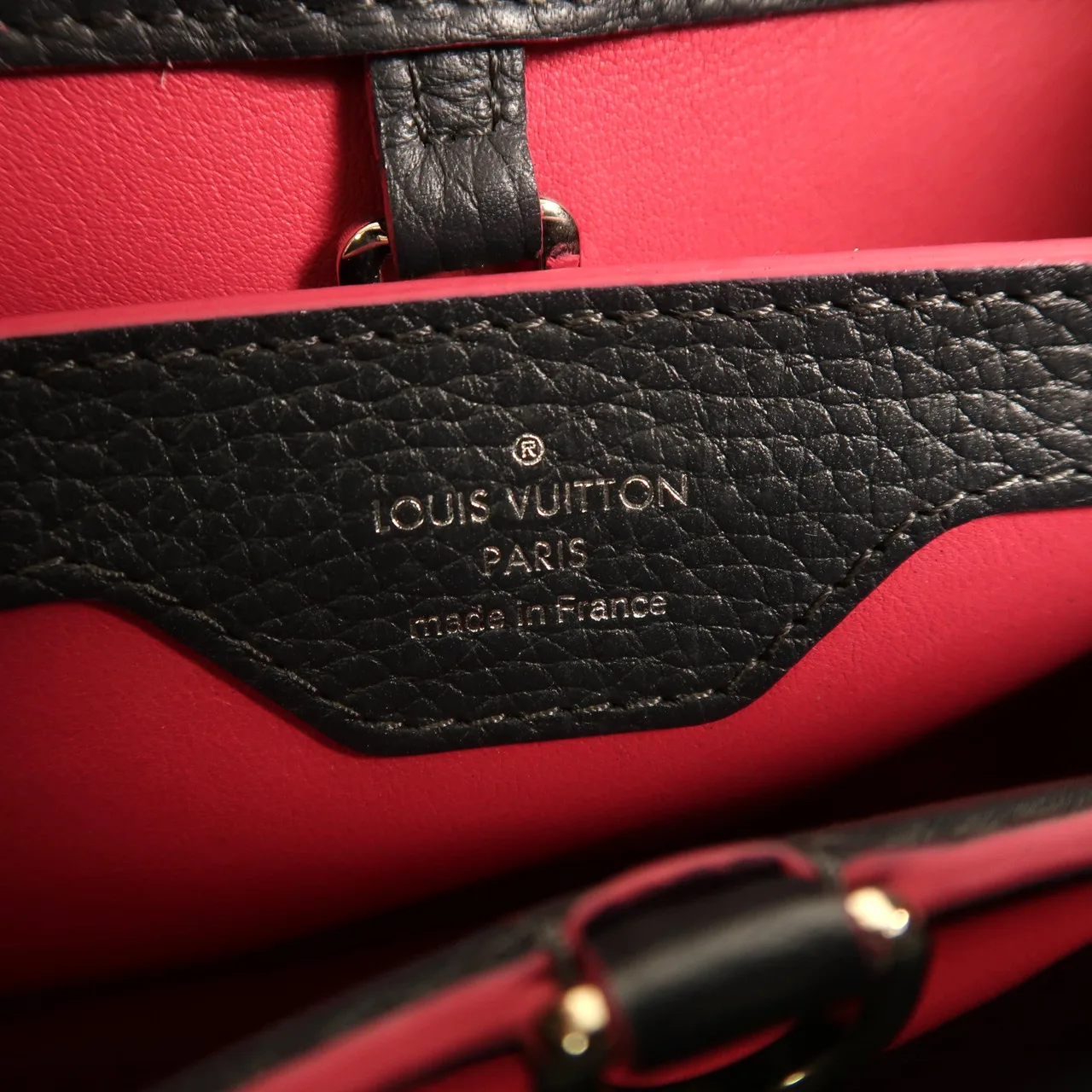 LOUIS VUITTON Capucines M94517 2-Way Bag Calfskin 黑色 Calfskin Rank B - Thumbnail 12