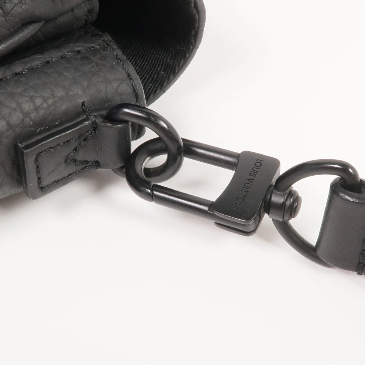 LOUIS VUITTON S-Lock M81524 肩背包 牛皮 黑色 / Black 牛皮 中古品A - 縮圖 9