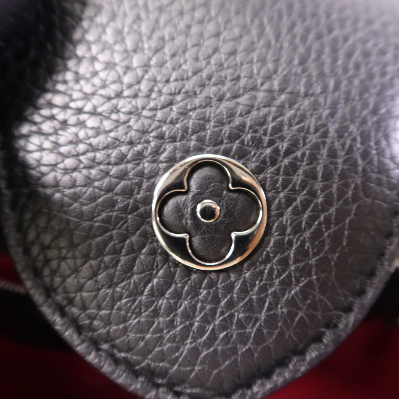 LOUIS VUITTON Capucines N92040 肩背包 牛皮 黑色 / Black 牛皮 中古品A - 縮圖 7