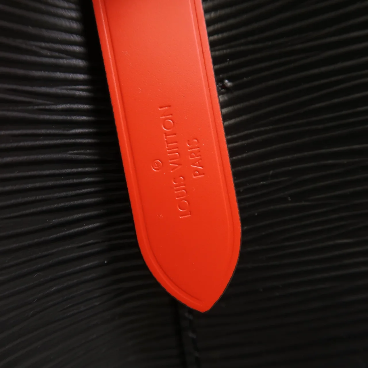 LOUIS VUITTON NeoNoe M52853 2-Way Bag Calfskin 黑色 / 紅色 / Black Calfskin Rank A - Thumbnail 6