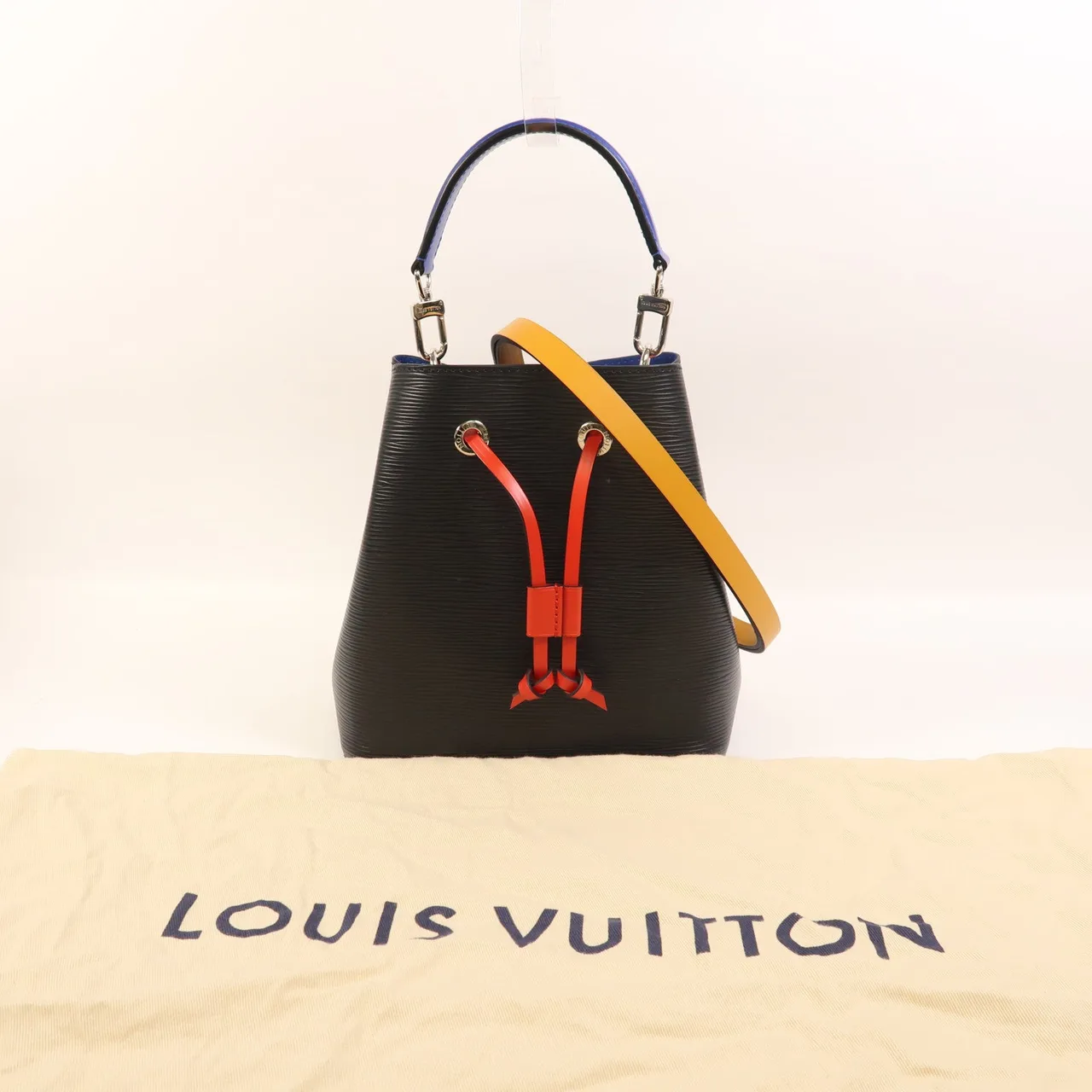 LOUIS VUITTON NeoNoe M52853 2-Way Bag Calfskin 黑色 / 紅色 / Black Calfskin Rank A - Thumbnail 10