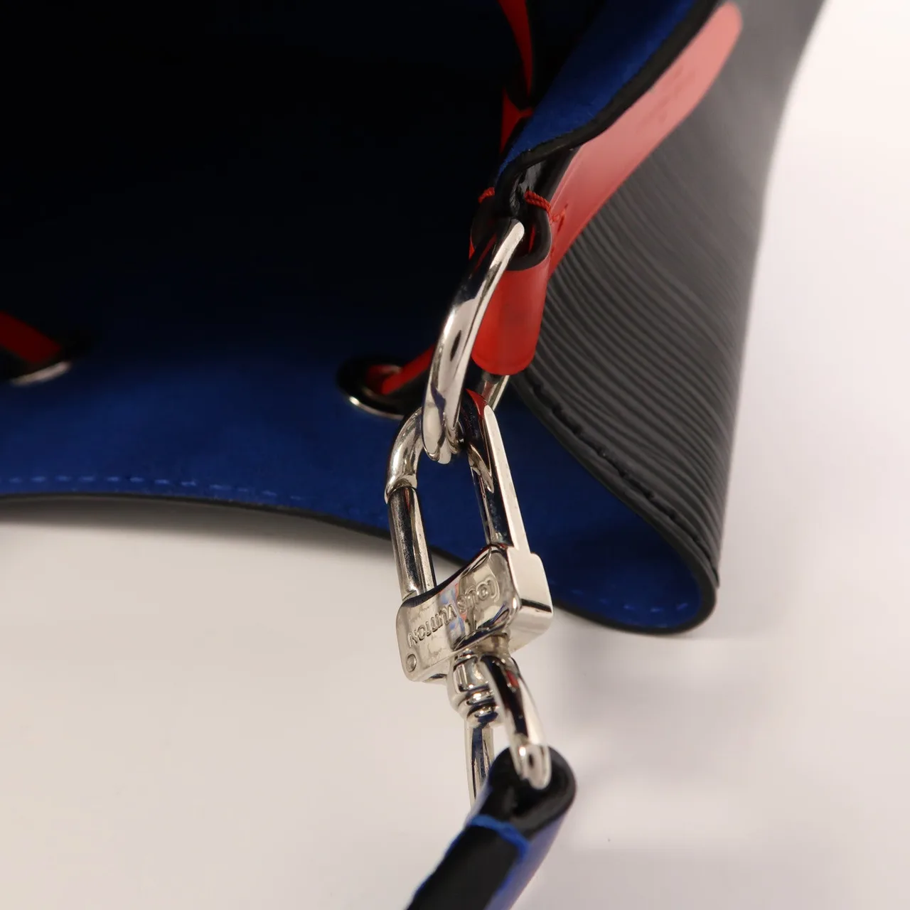 LOUIS VUITTON NeoNoe M52853 2-Way Bag Calfskin 黑色 / 紅色 / Black Calfskin Rank A - Thumbnail 16