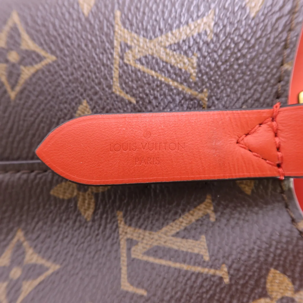 LOUIS VUITTON NeoNoe M44021 肩背包 塗層帆布 紅色 / 棕色 / Brown/Red 塗層帆布 中古品A - 縮圖 6