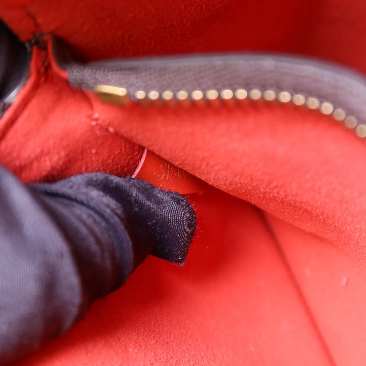 LOUIS VUITTON NeoNoe M44021 肩背包 塗層帆布 紅色 / 棕色 / Brown/Red 塗層帆布 中古品A - 縮圖 8