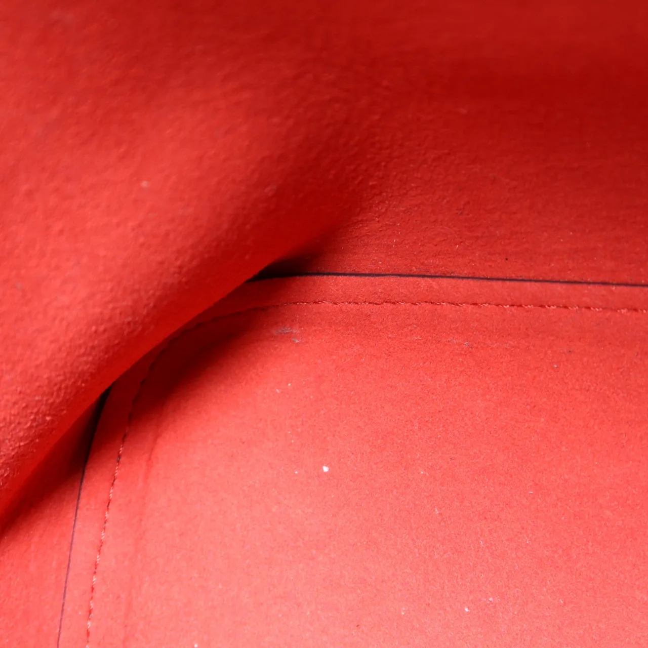 LOUIS VUITTON NeoNoe M44021 肩背包 塗層帆布 紅色 / 棕色 / Brown/Red 塗層帆布 中古品A - 縮圖 17