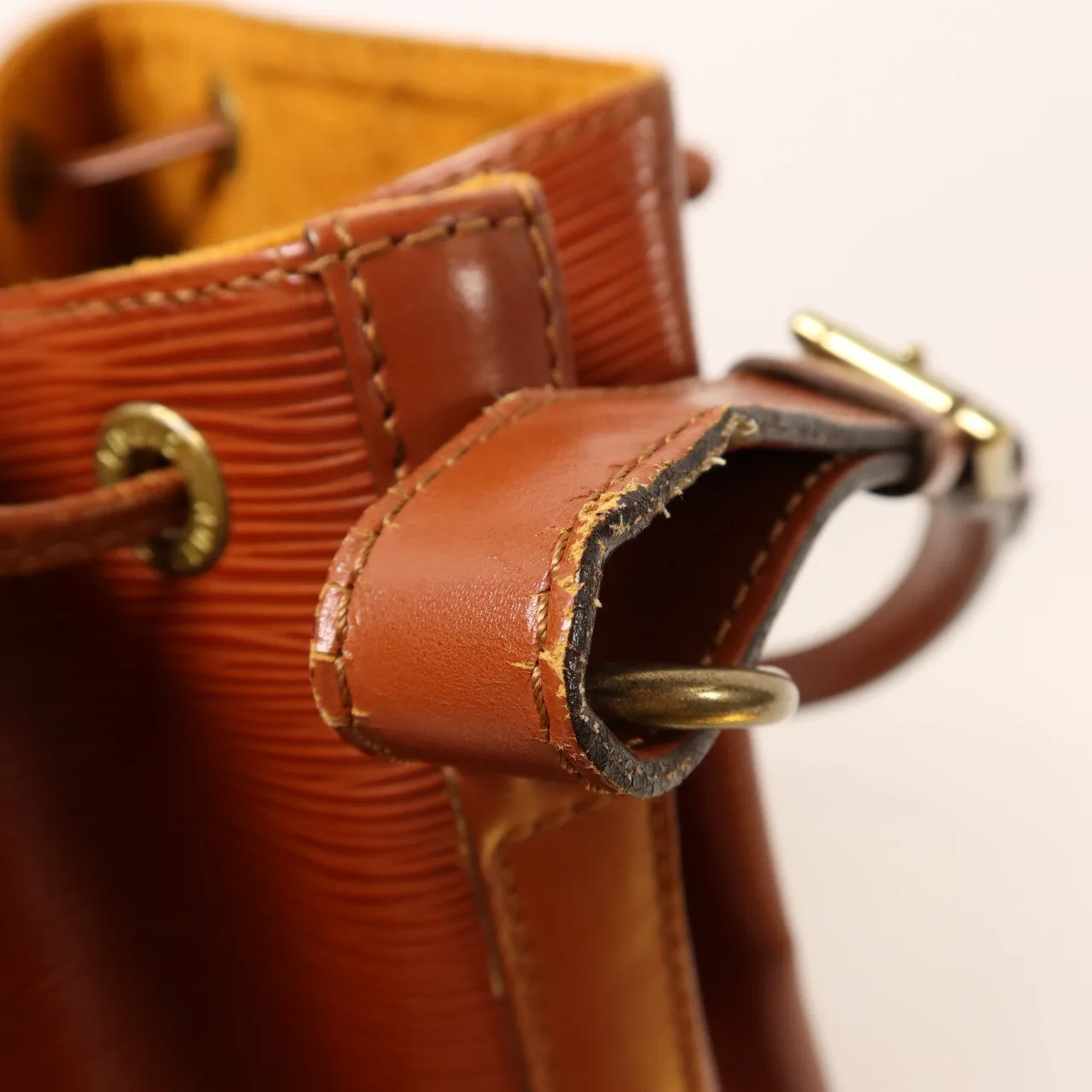 LOUIS VUITTON Noe M44103 Shoulder Bag Calfskin 棕色 / Brown Calfskin Rank C - Thumbnail 15