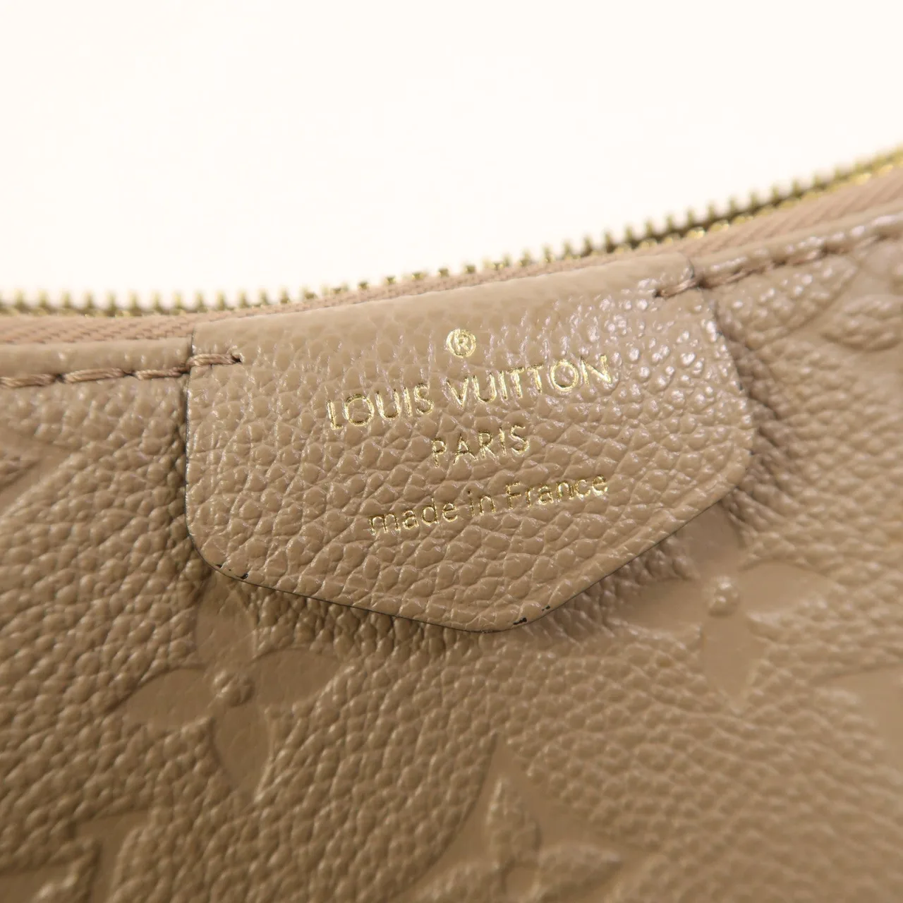 LOUIS VUITTON Easy Pouch M81862 Shoulder Bag Calfskin 米色 / Beige Calfskin Rank B - Thumbnail 6