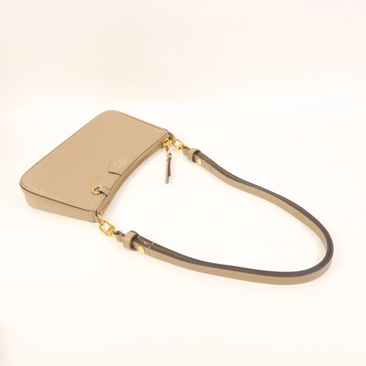 LOUIS VUITTON Easy Pouch M81862 Shoulder Bag Calfskin 米色 / Beige Calfskin Rank B - Thumbnail 8