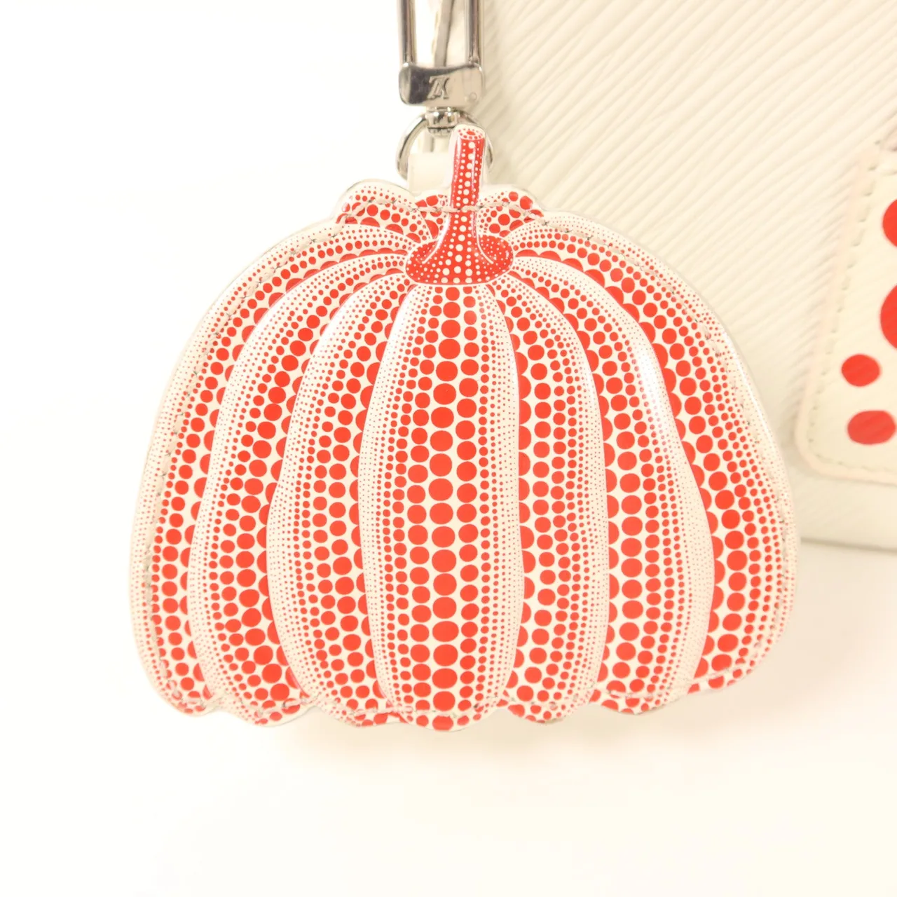 LOUIS VUITTON Marellini M21759 Shoulder Bag Calfskin 白色 Calfskin Rank B - Thumbnail 13