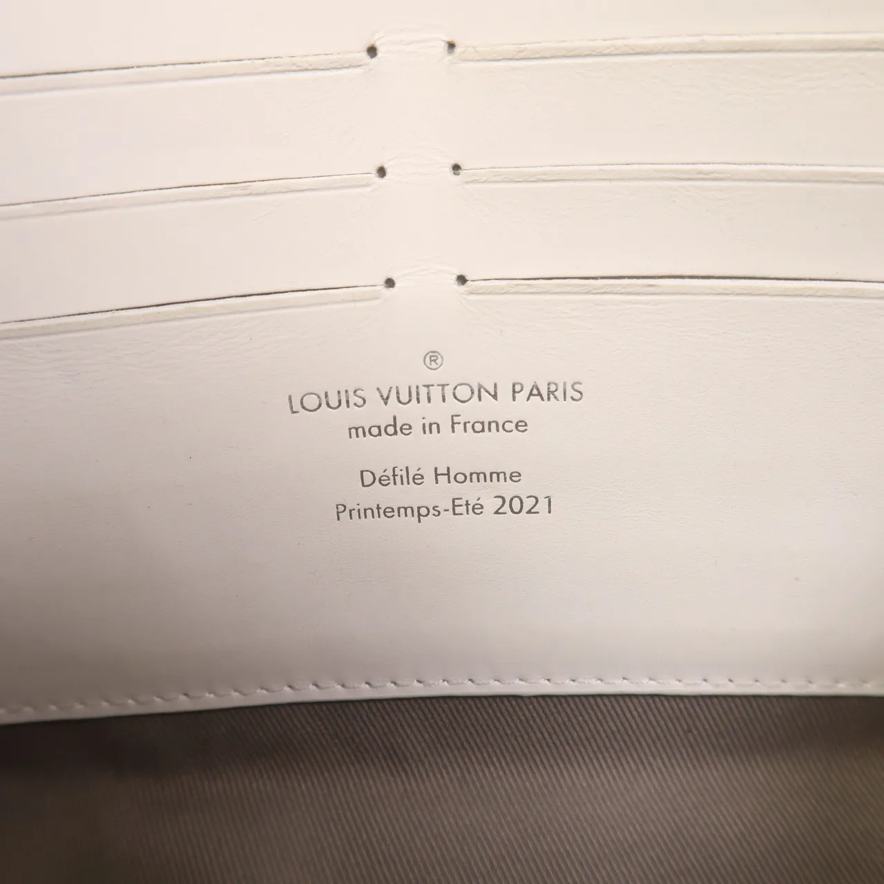 LOUIS VUITTON Soft Trunk M80146 Shoulder Bag Leather 白色 / White Leather Rank B - Thumbnail 6