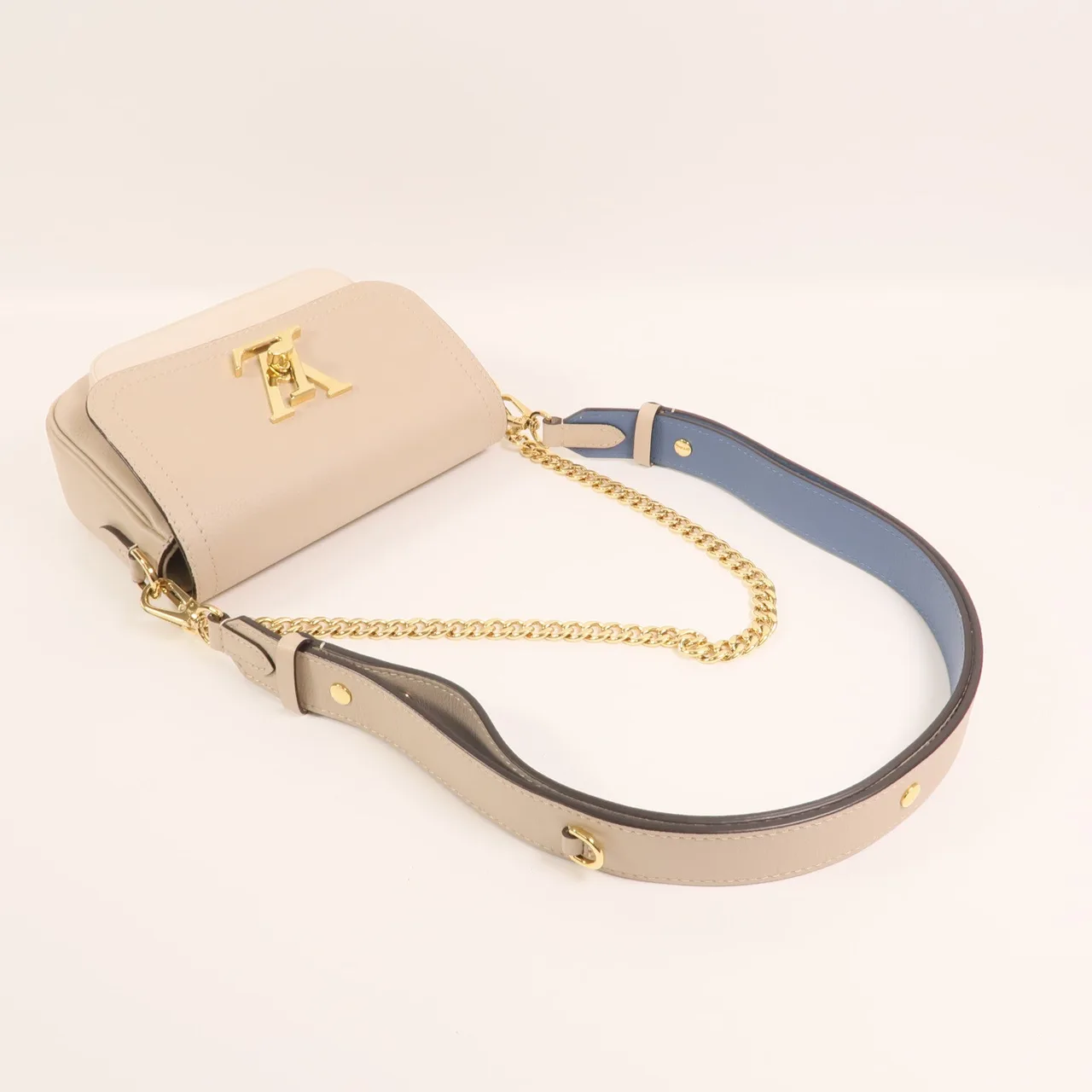 LOUIS VUITTON Lock Me M58554 2-Way Bag Calfskin 米色 / Light Grey Calfskin Rank A - Thumbnail 7