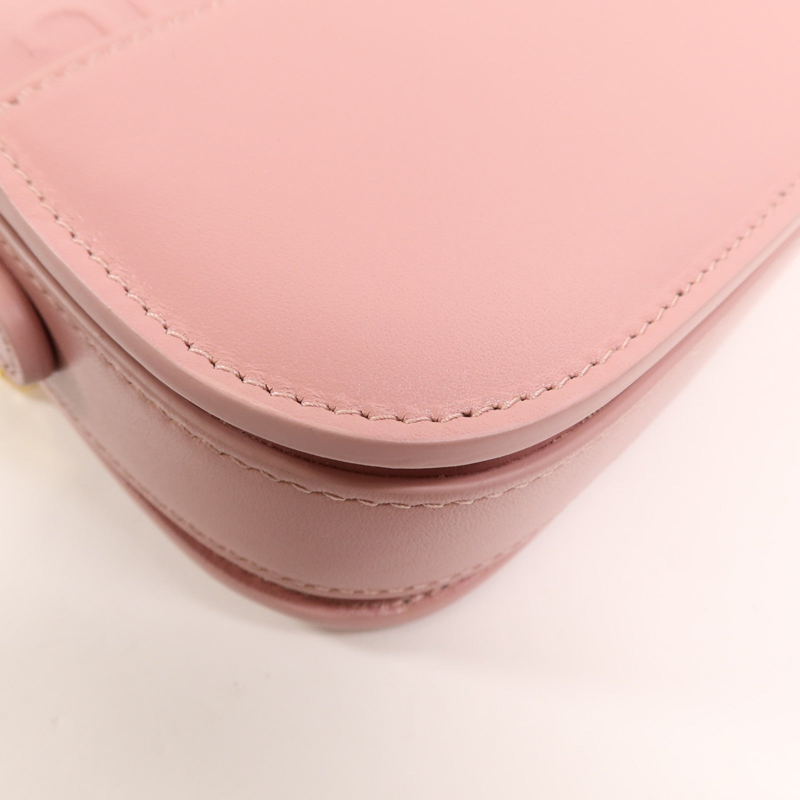 LOUIS VUITTON Montaigne Shoulder Bag Calfskin 15