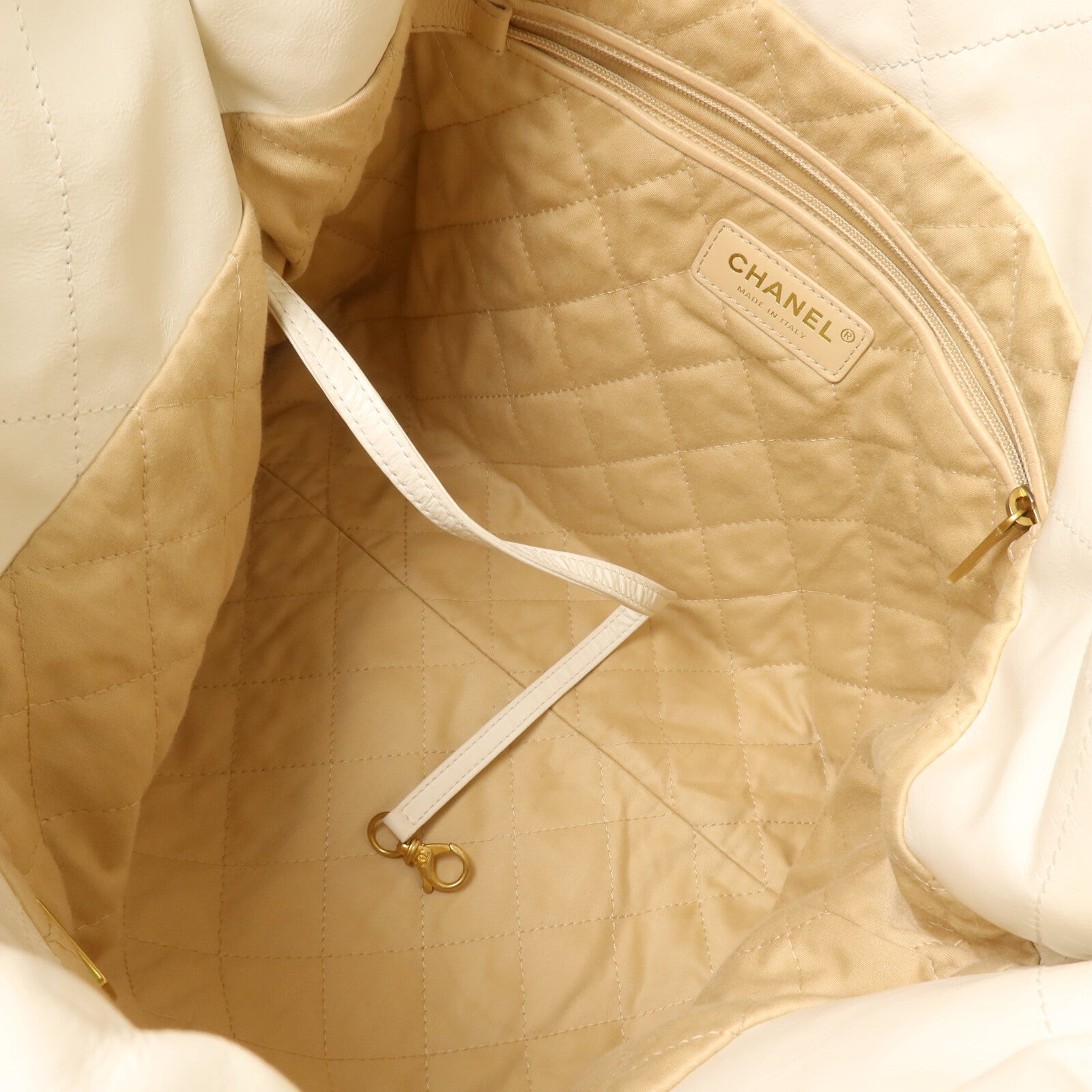 LOUIS VUITTON AS3261 Tote Bag Lambskin 5
