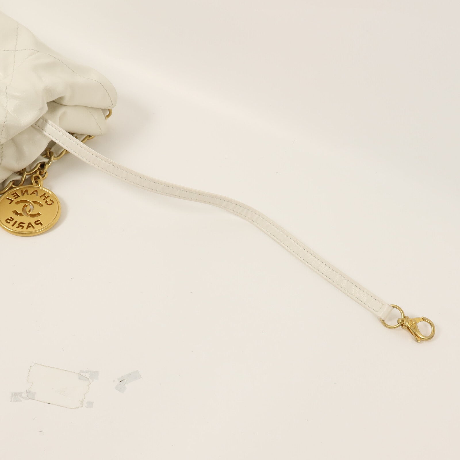 LOUIS VUITTON AS3261 Tote Bag Lambskin 17