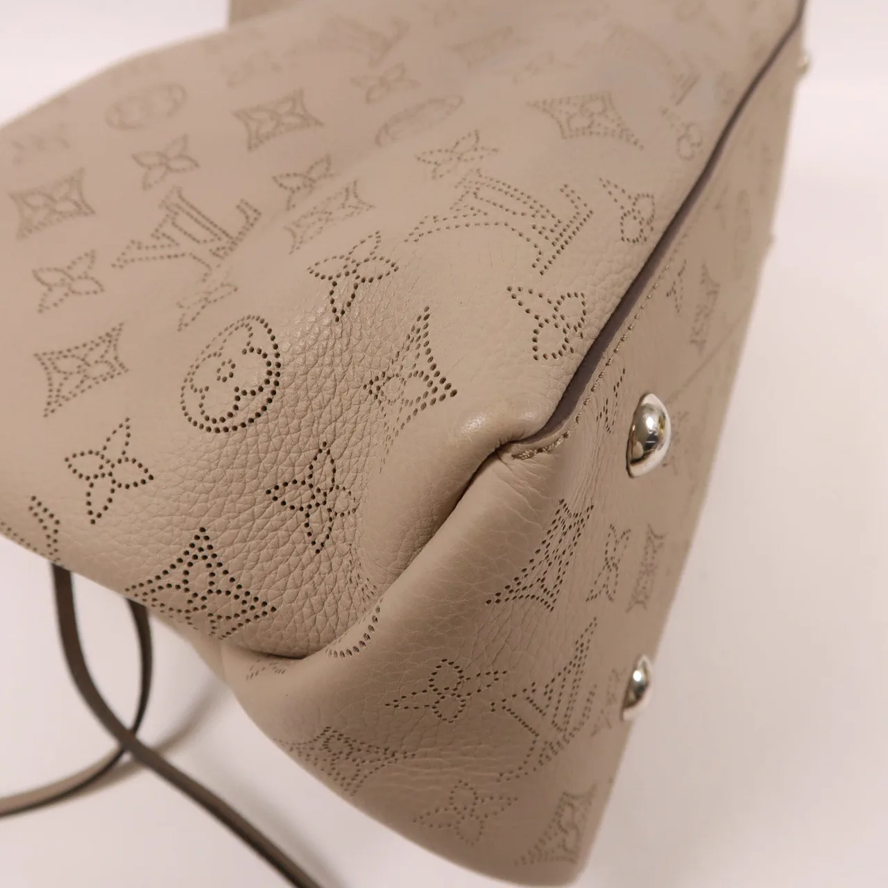 LOUIS VUITTON Bella M59201 兩用包 牛皮 米色 / Galet Gray 牛皮 中古品A - 縮圖 7