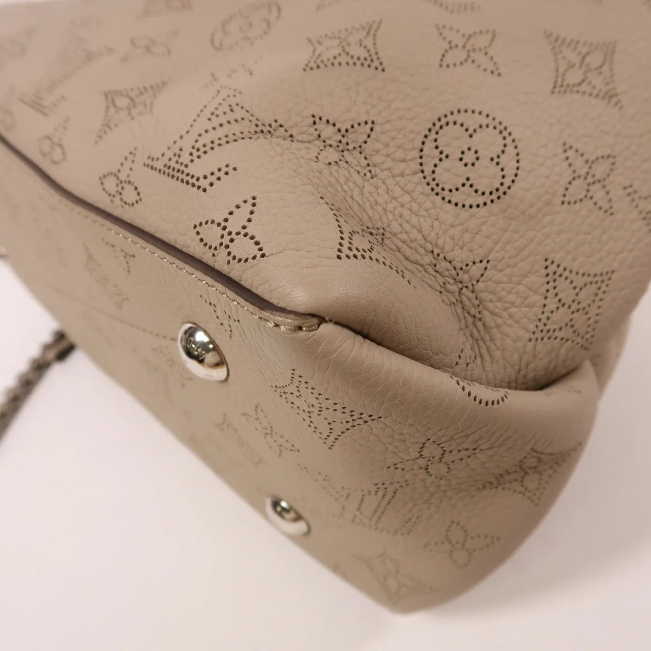 LOUIS VUITTON Bella M59201 兩用包 牛皮 米色 / Galet Gray 牛皮 中古品A - 縮圖 8