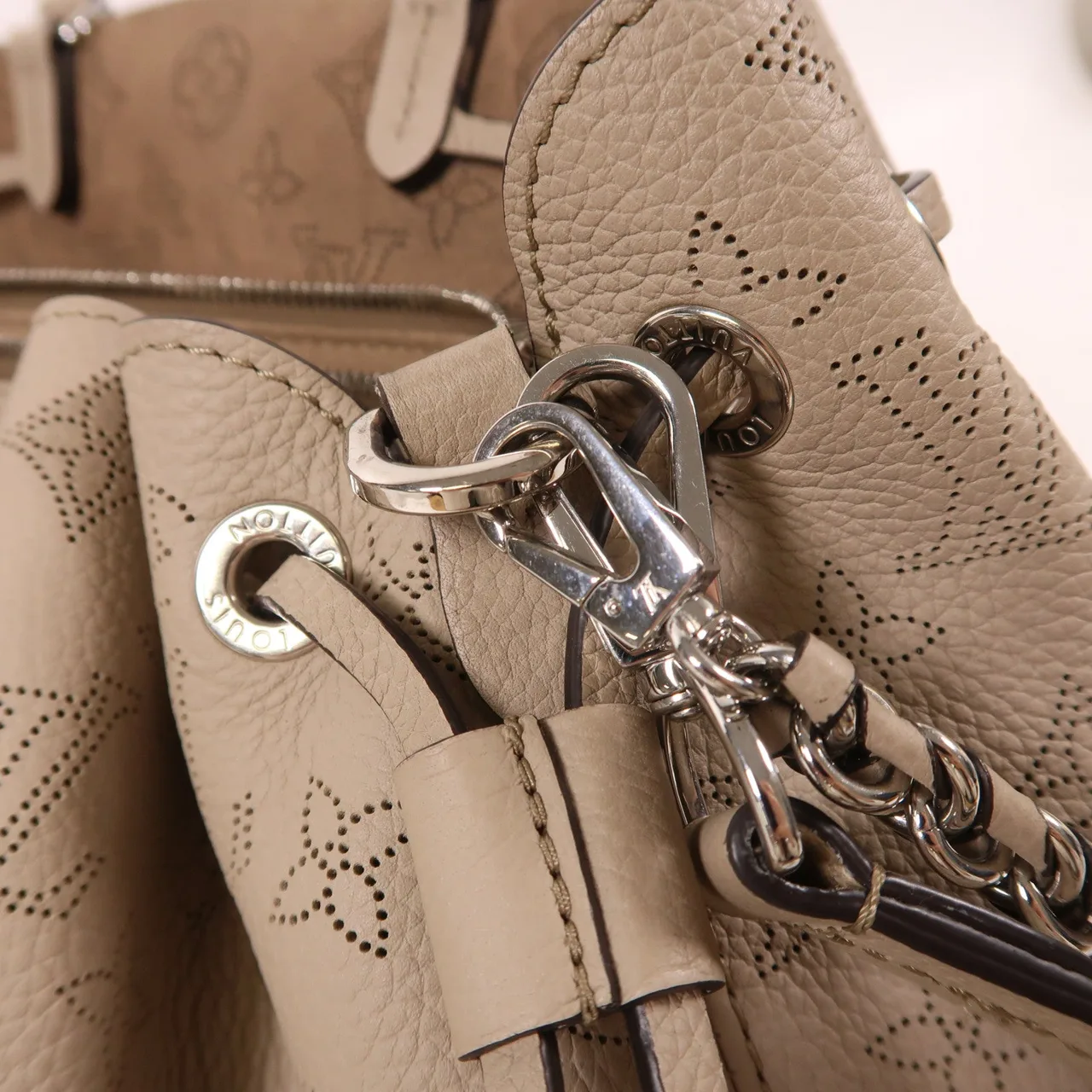 LOUIS VUITTON Bella M59201 兩用包 牛皮 米色 / Galet Gray 牛皮 中古品A - 縮圖 12