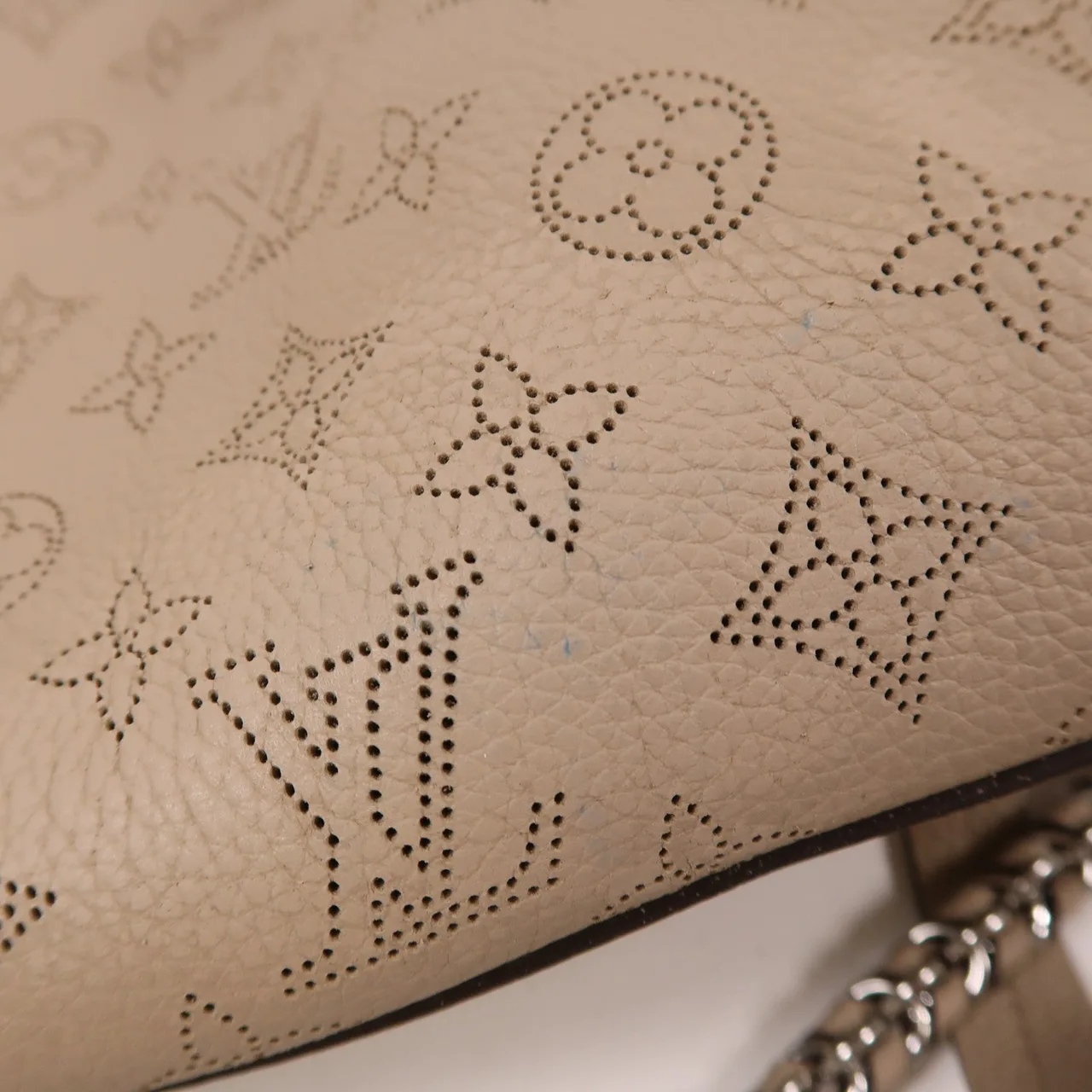 LOUIS VUITTON Bella M59201 兩用包 牛皮 米色 / Galet Gray 牛皮 中古品A - 縮圖 13