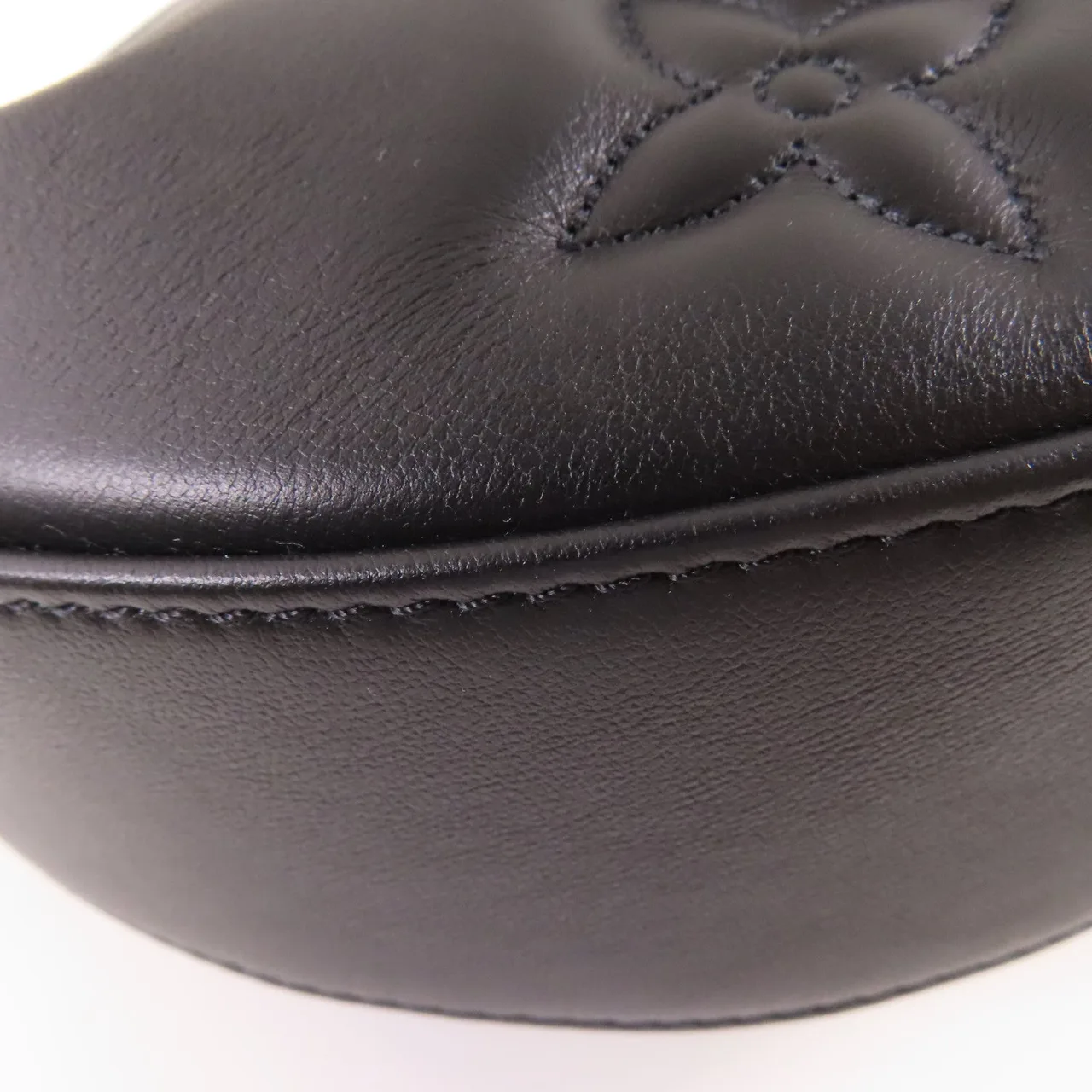 LOUIS VUITTON Over The Moon M59799 兩用包 牛皮 黑色 / Black 牛皮 新品同様 - 縮圖 13