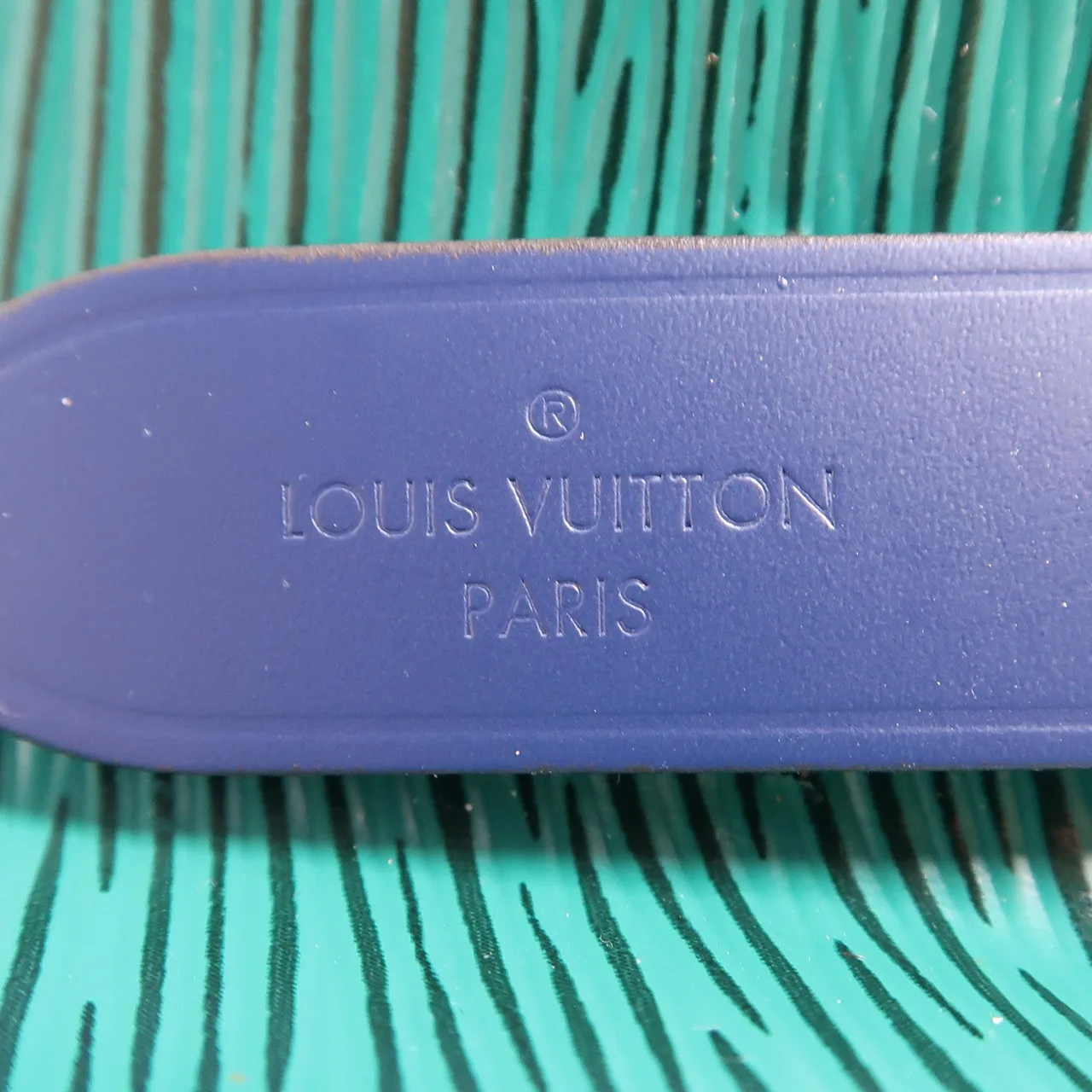 LOUIS VUITTON NeoNoe M53610 兩用包 牛皮 綠色 / 海軍藍 / Green/Blue 牛皮 中古品A - 縮圖 11