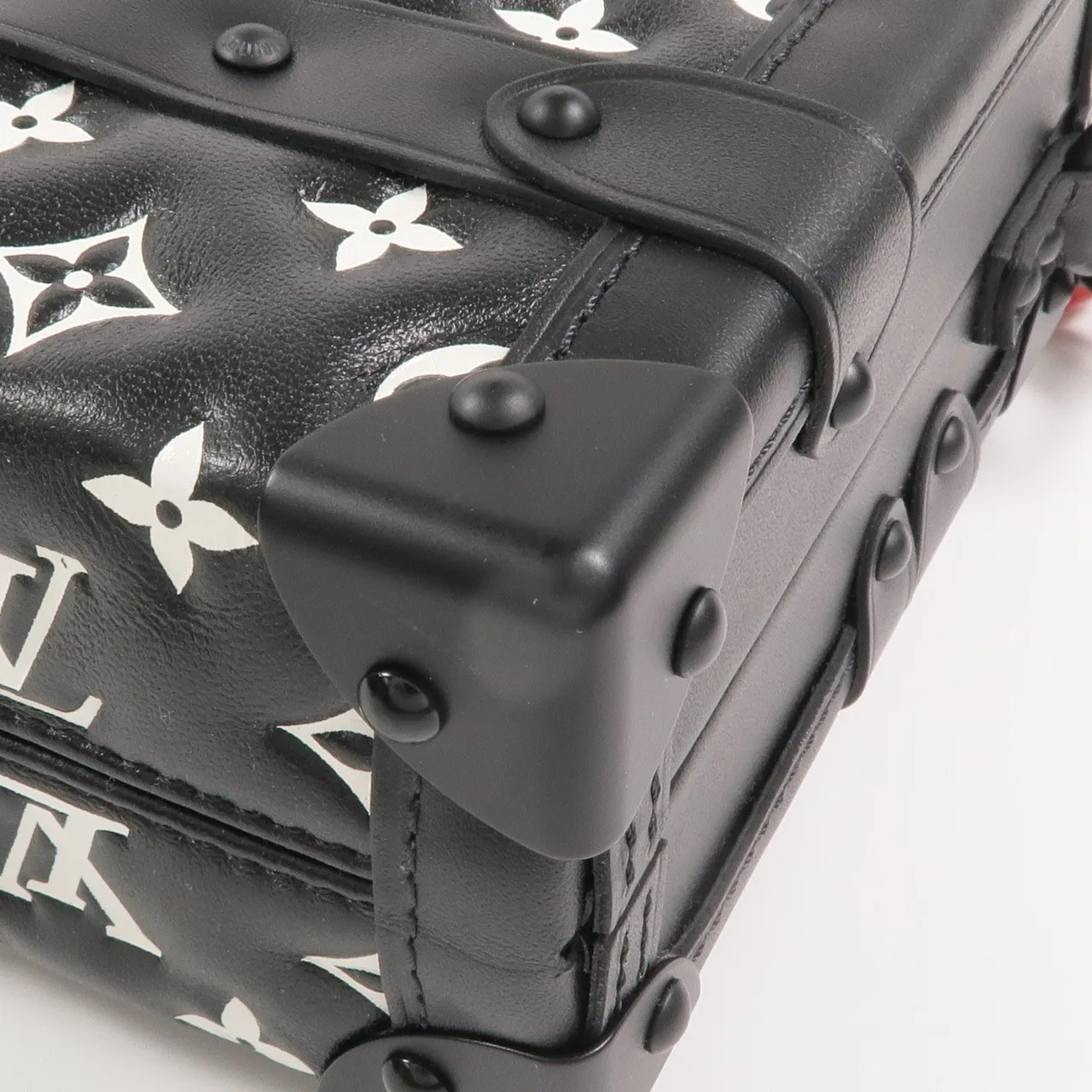 LOUIS VUITTON Petite Malle M59638 兩用包 羊皮 黑色 / 白色 羊皮 新品同様 - 縮圖 13