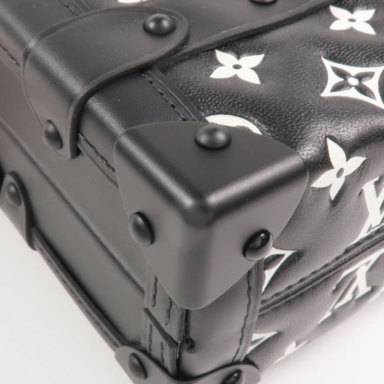 LOUIS VUITTON Petite Malle M59638 兩用包 羊皮 黑色 / 白色 羊皮 新品同様 - 縮圖 14