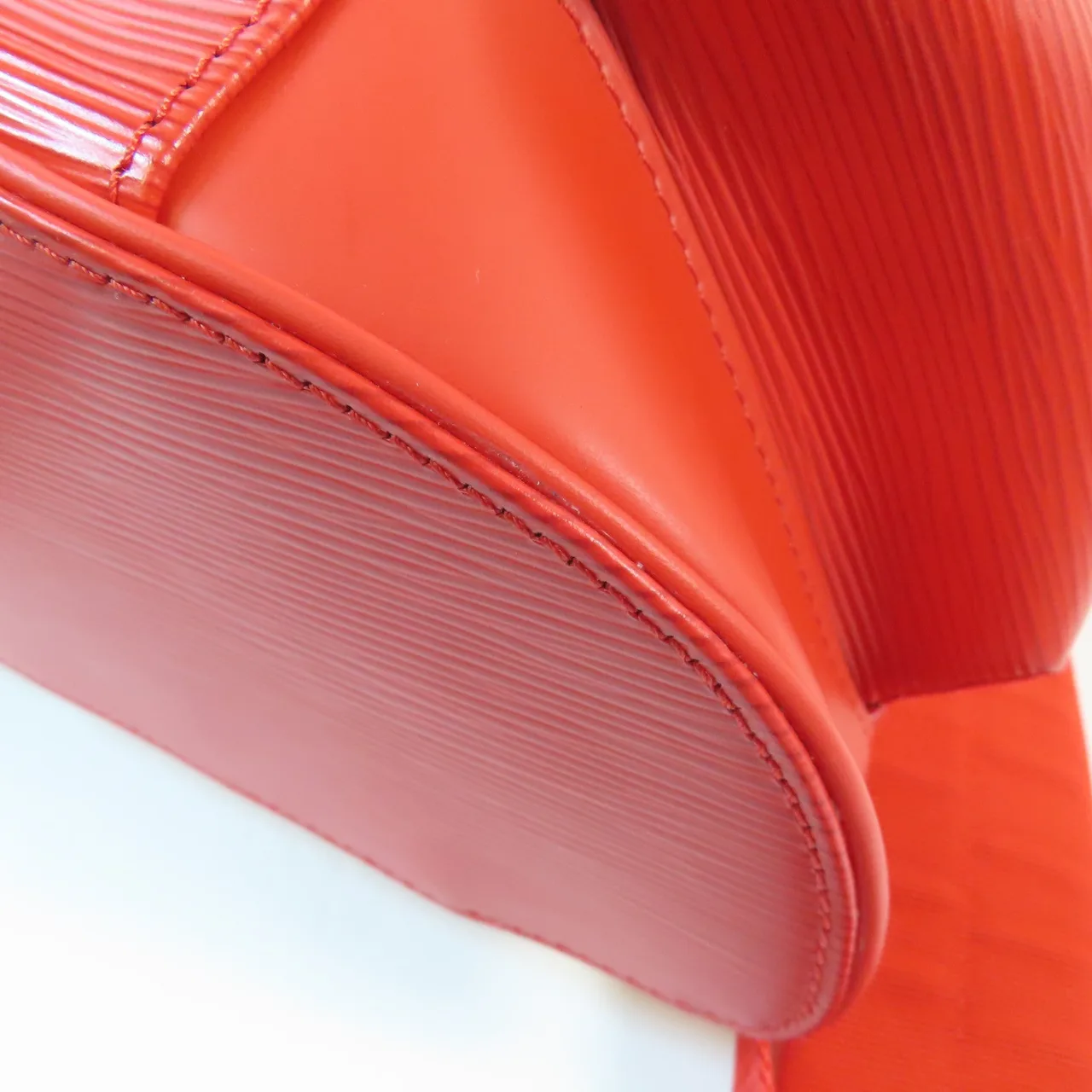 LOUIS VUITTON Christopher M53414 背包 牛皮 紅色 / Red 牛皮 中古品A - 縮圖 6